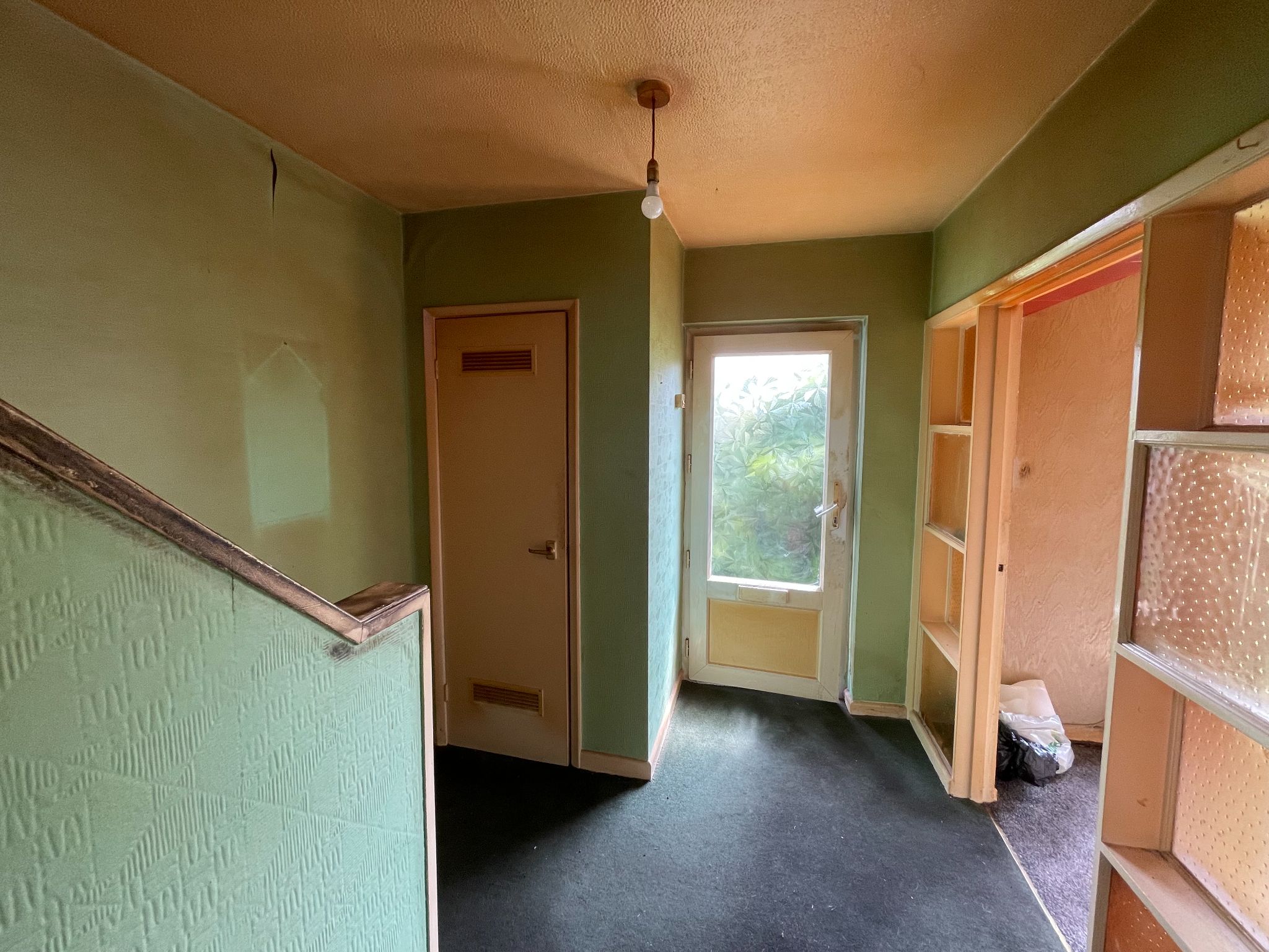3 bedroom semi-detached house For Sale in Manchester - Photograph 2.