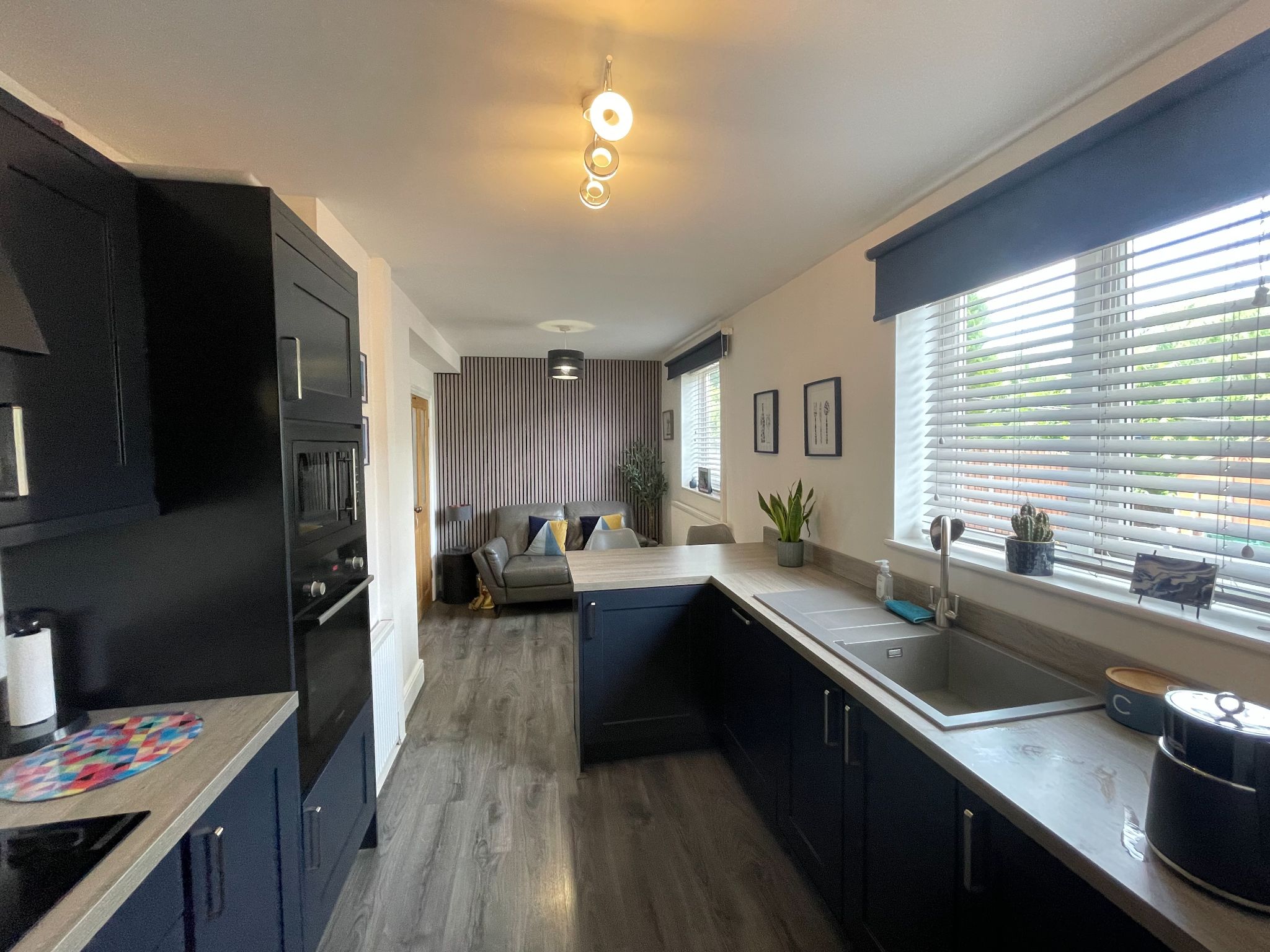3 bedroom mid terraced house For Sale in Manchester - Photograph 8.