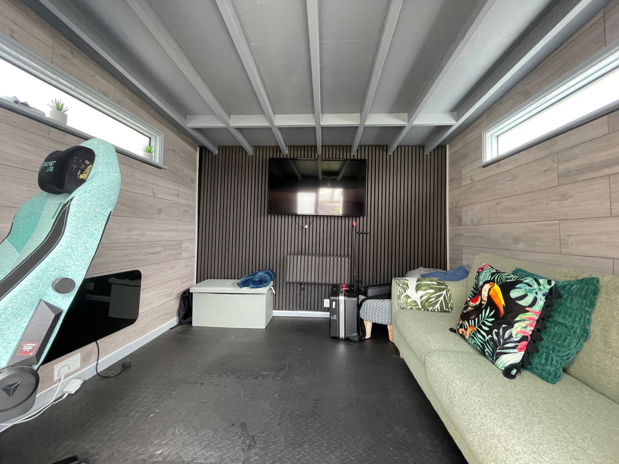 3 bedroom mid terraced house For Sale in Manchester - Photograph 20.