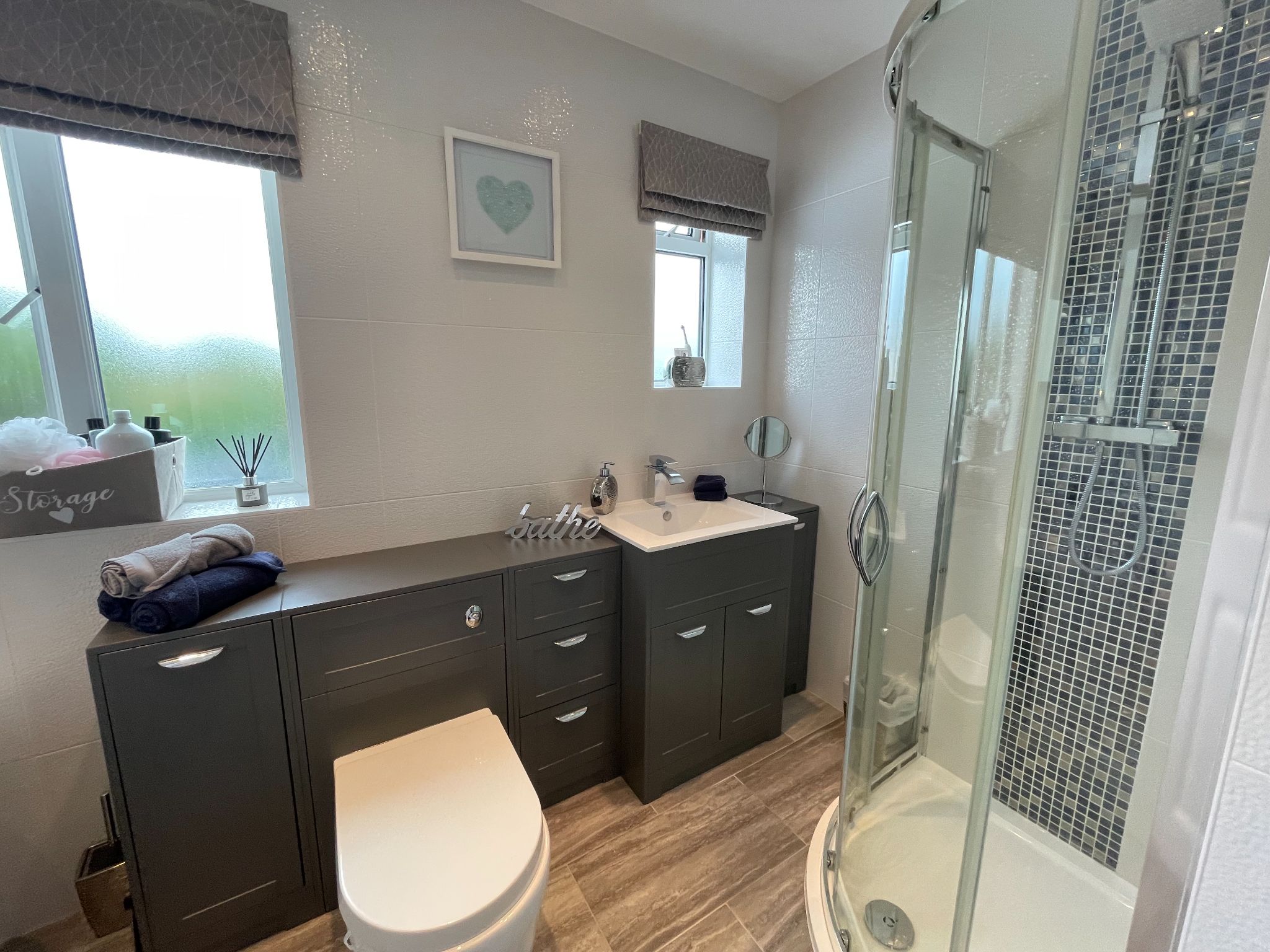3 bedroom end terraced house For Sale in Manchester - Photograph 23.