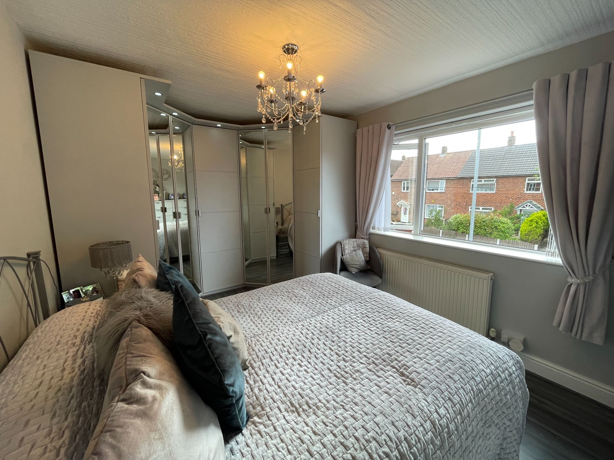 3 bedroom end terraced house For Sale in Manchester - Photograph 17.