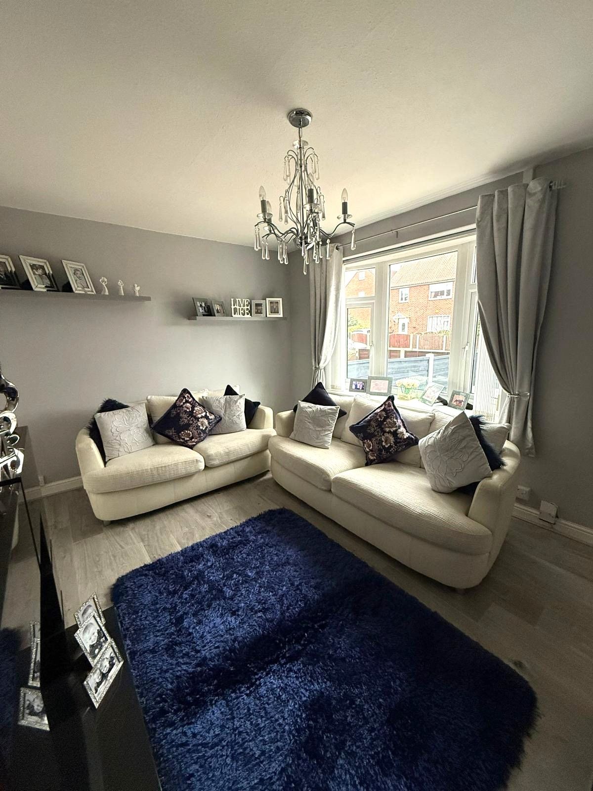 3 bedroom end terraced house For Sale in Manchester - Photograph 5.