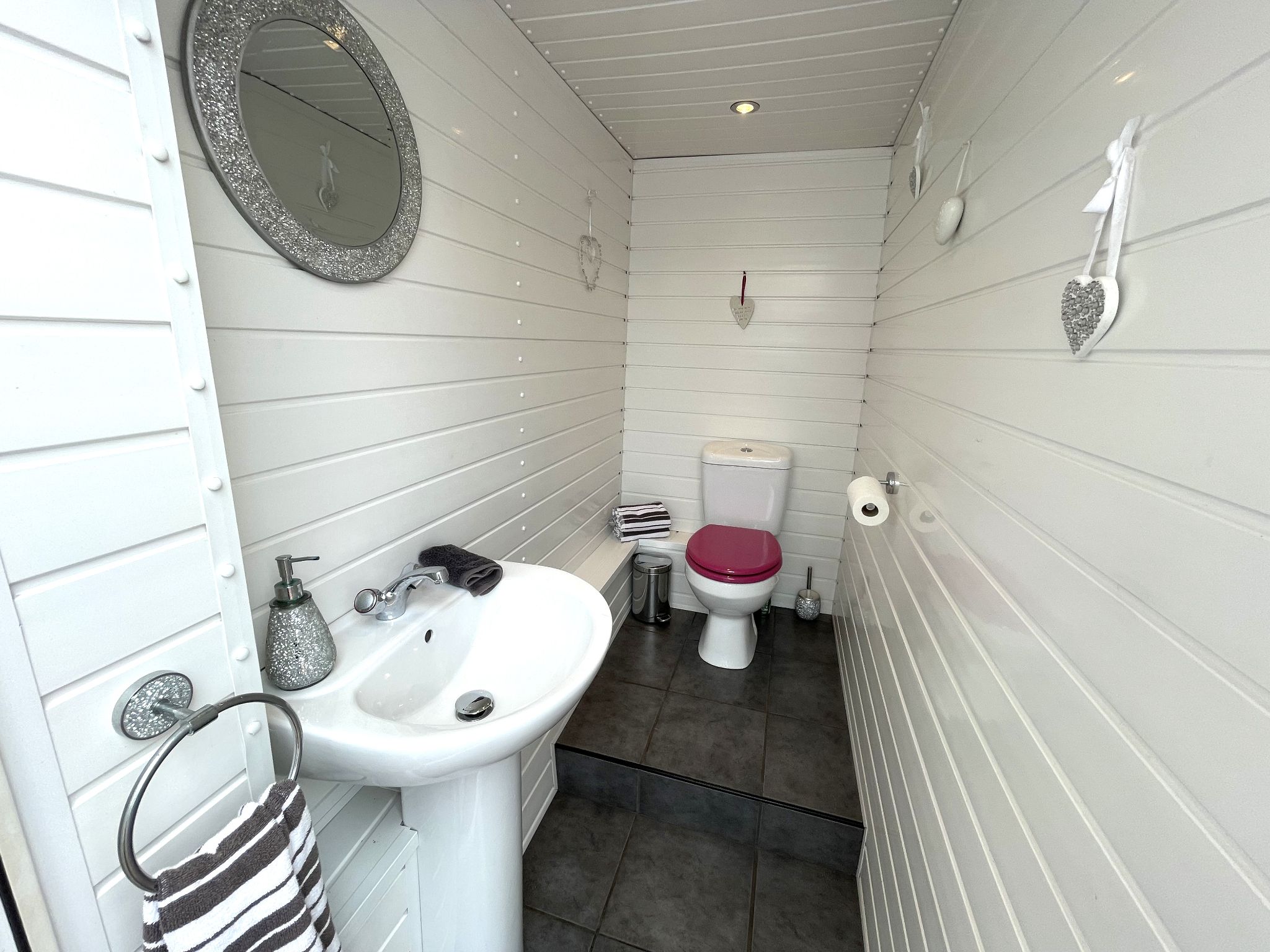 3 bedroom end terraced house For Sale in Manchester - Photograph 15.