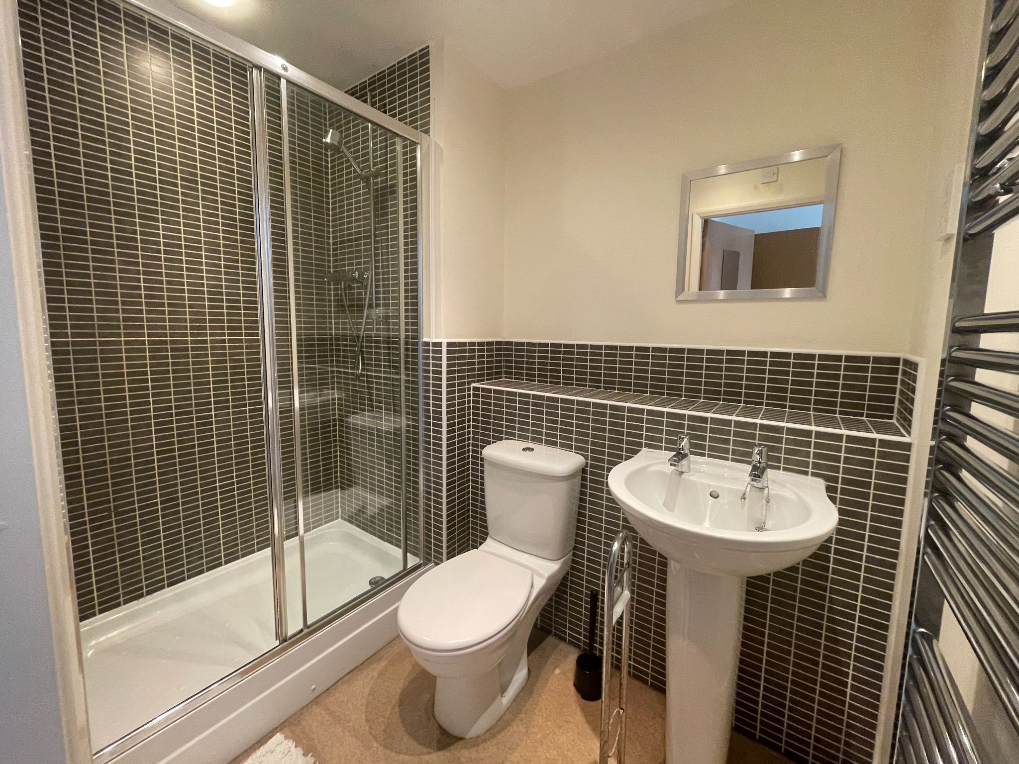2 bedroom apartment flat/apartment For Sale in Altrincham - Photograph 7.
