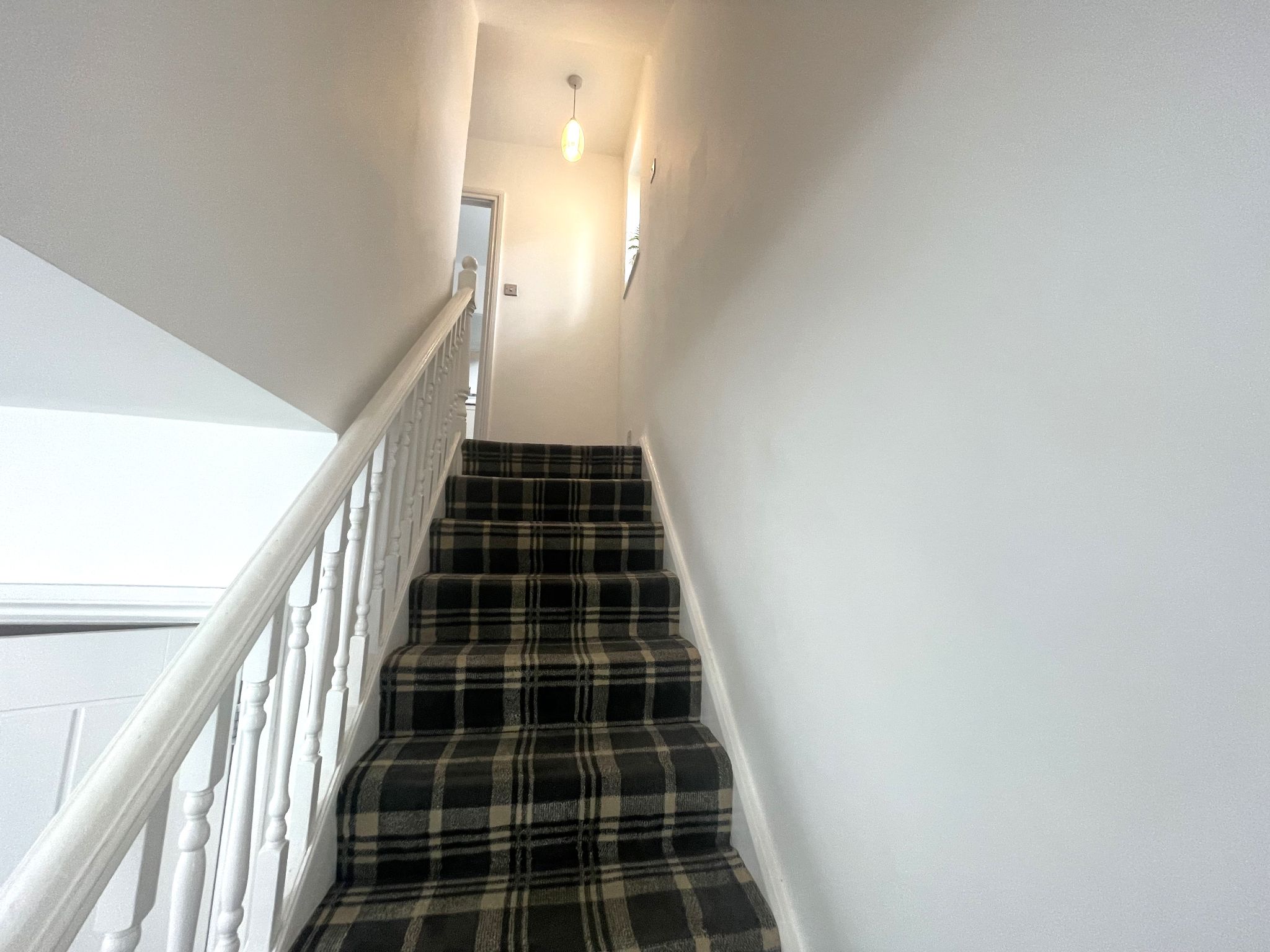 4 bedroom end terraced house For Sale in Manchester - Photograph 14.