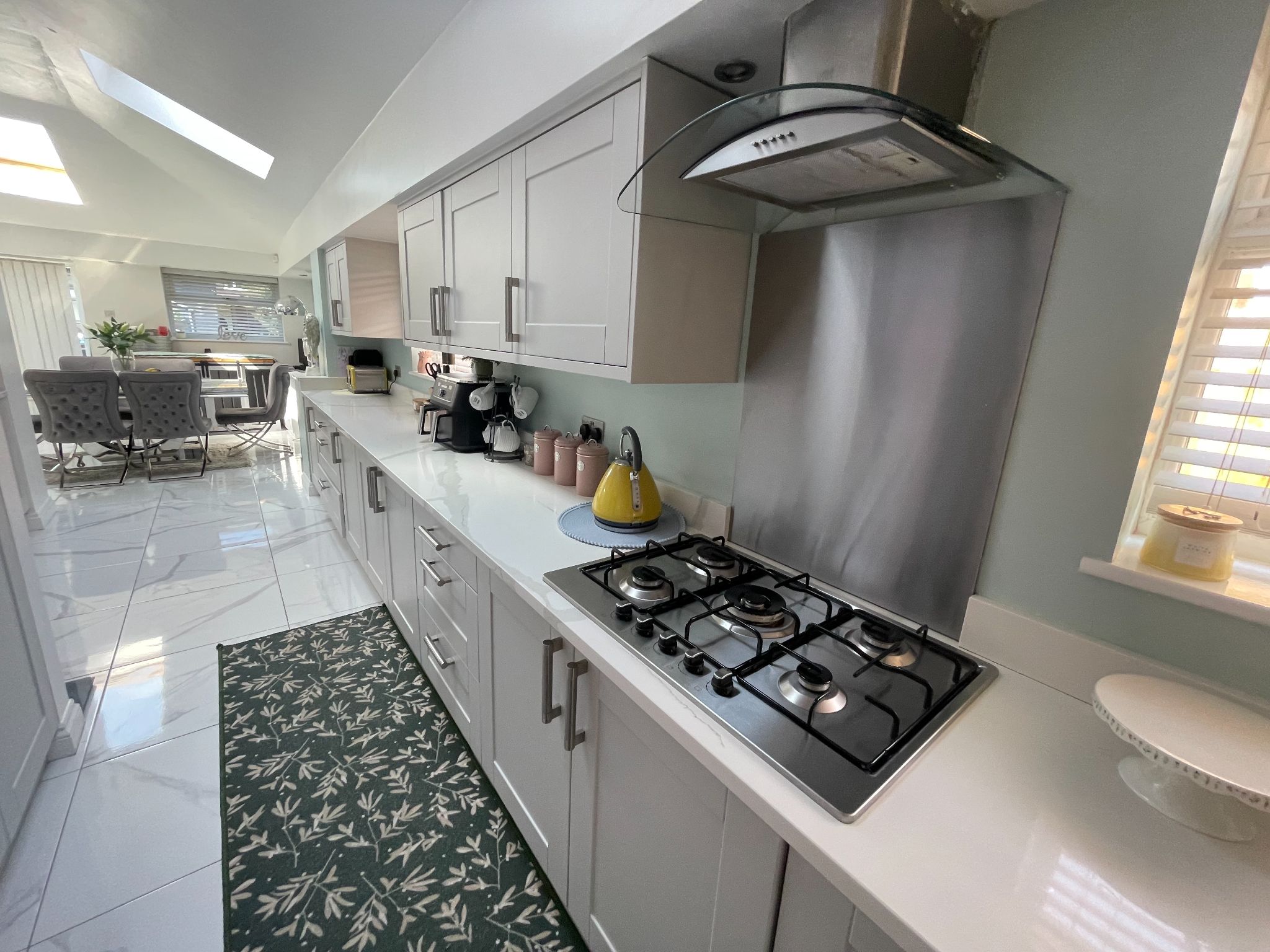 3 bedroom semi-detached house For Sale in Manchester - Photograph 11.