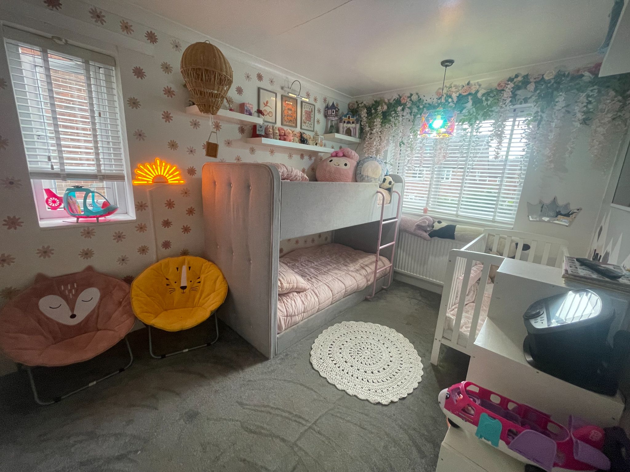 3 bedroom semi-detached house For Sale in Manchester - Photograph 12.