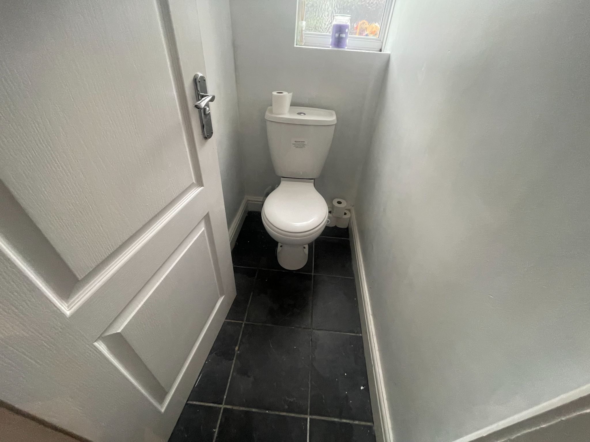 3 bedroom semi-detached house For Sale in Manchester - Photograph 10.