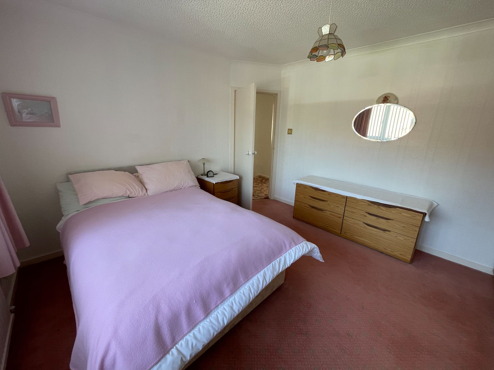 4 bedroom detached house For Sale in Manchester - Photograph 14.