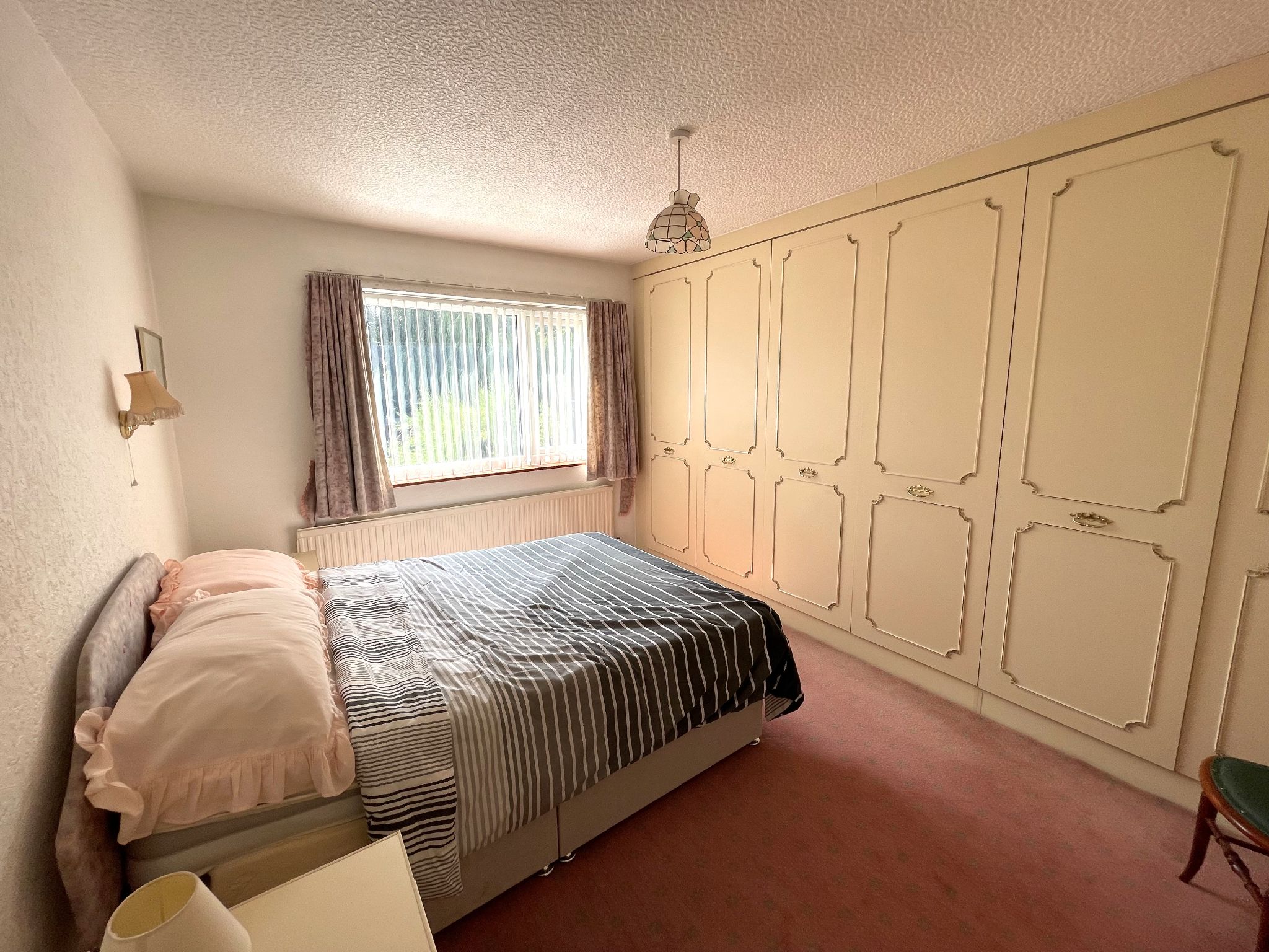 4 bedroom detached house For Sale in Manchester - Photograph 15.