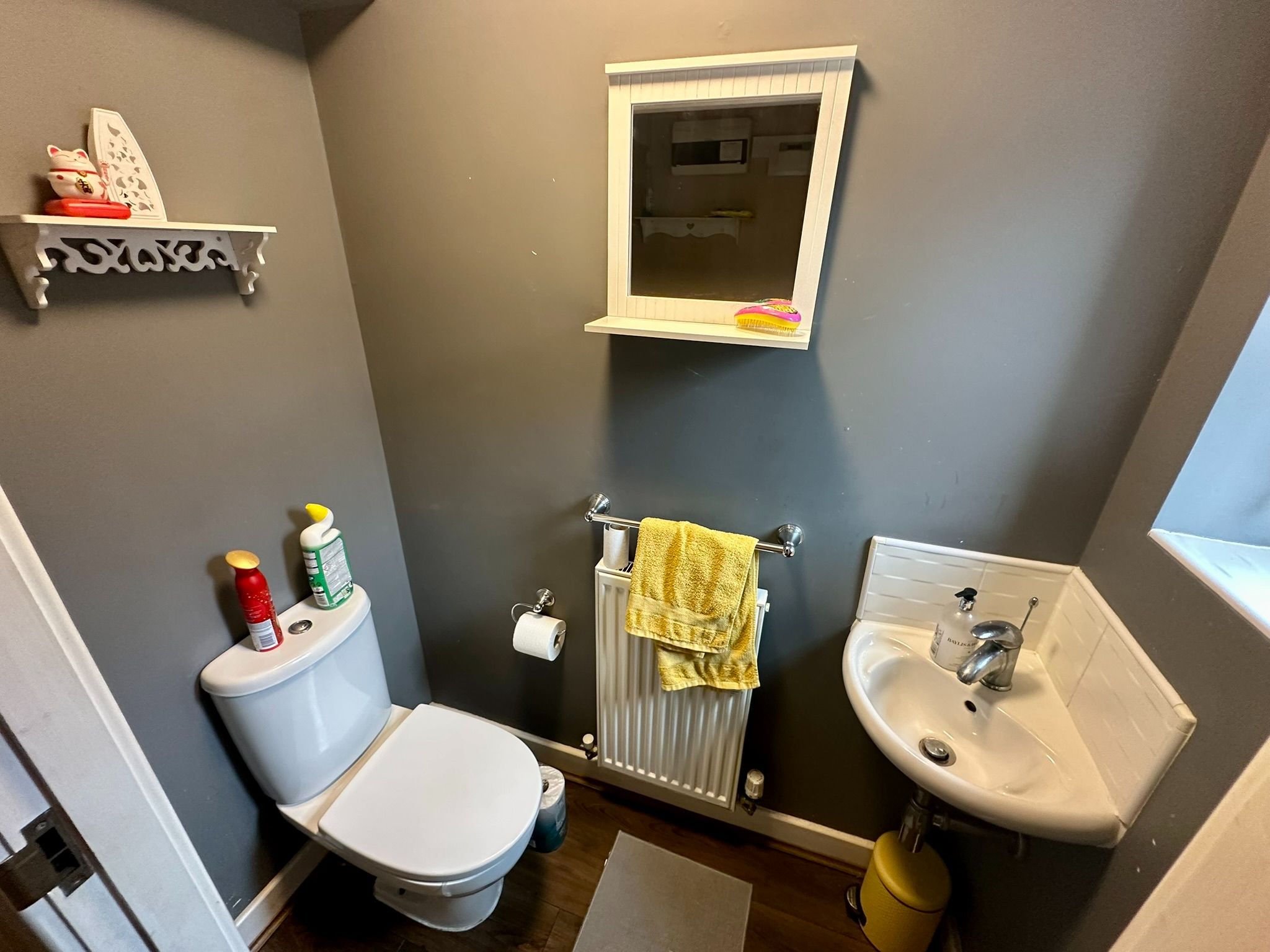 2 bedroom semi-detached house To Let in Manchester - Photograph 10.