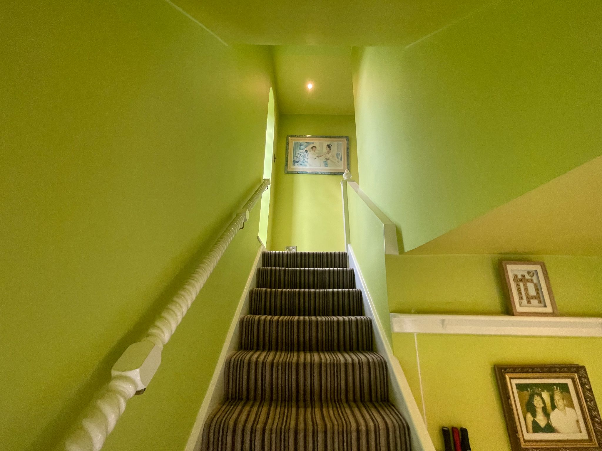 3 bedroom semi-detached house For Sale in Manchester - Photograph 16.
