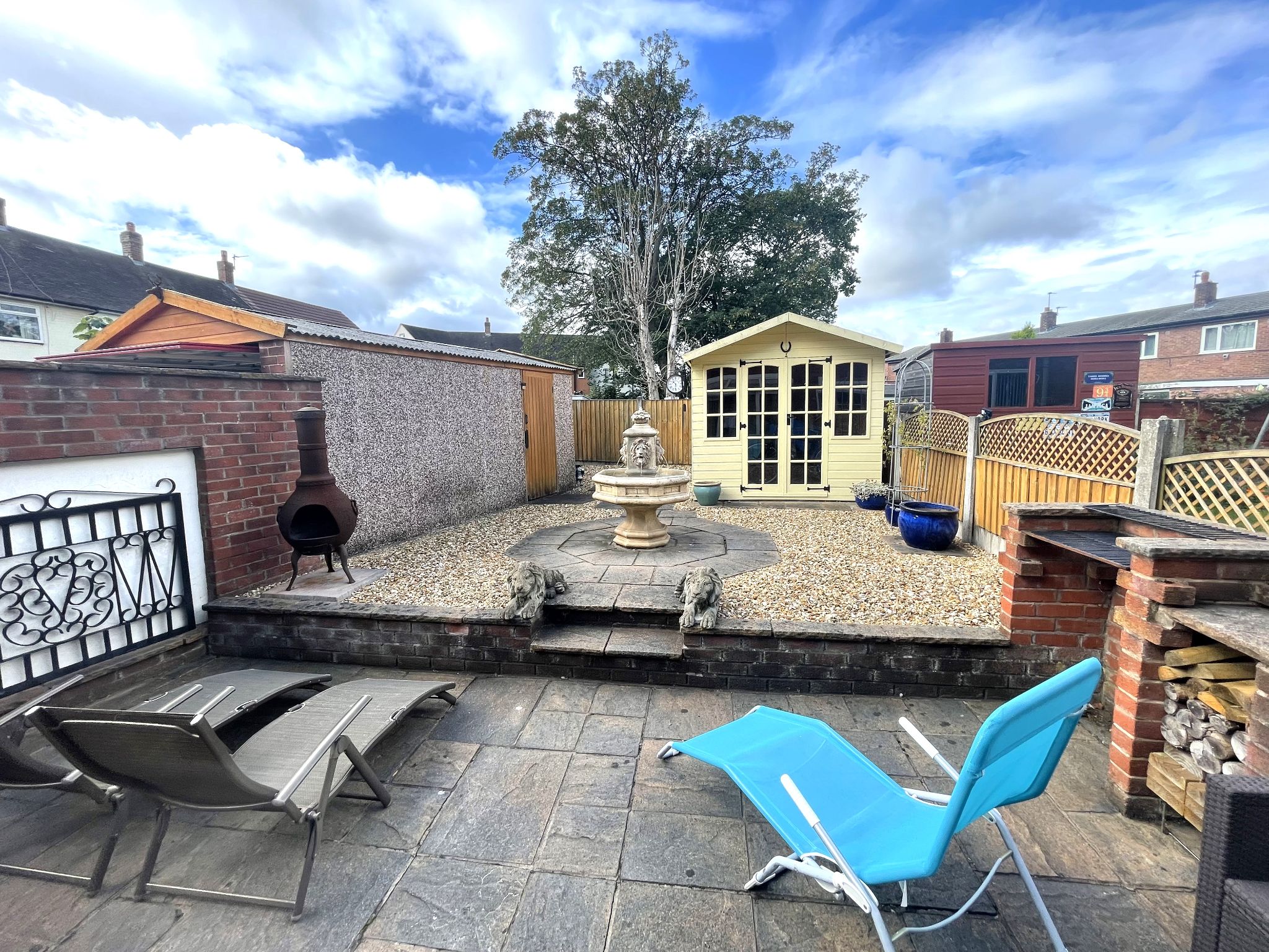 3 bedroom semi-detached house For Sale in Manchester - Photograph 25.