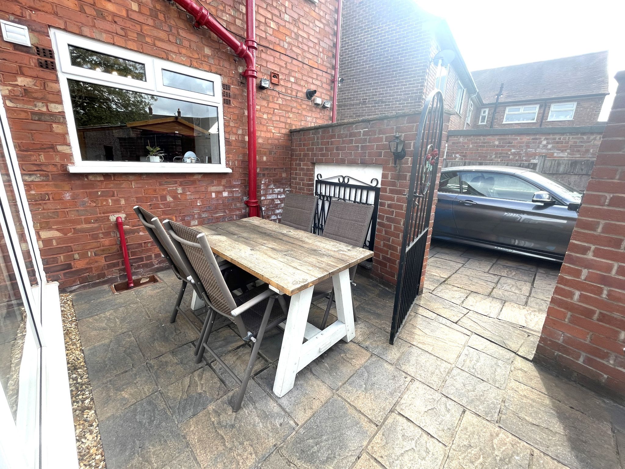 3 bedroom semi-detached house For Sale in Manchester - Photograph 30.