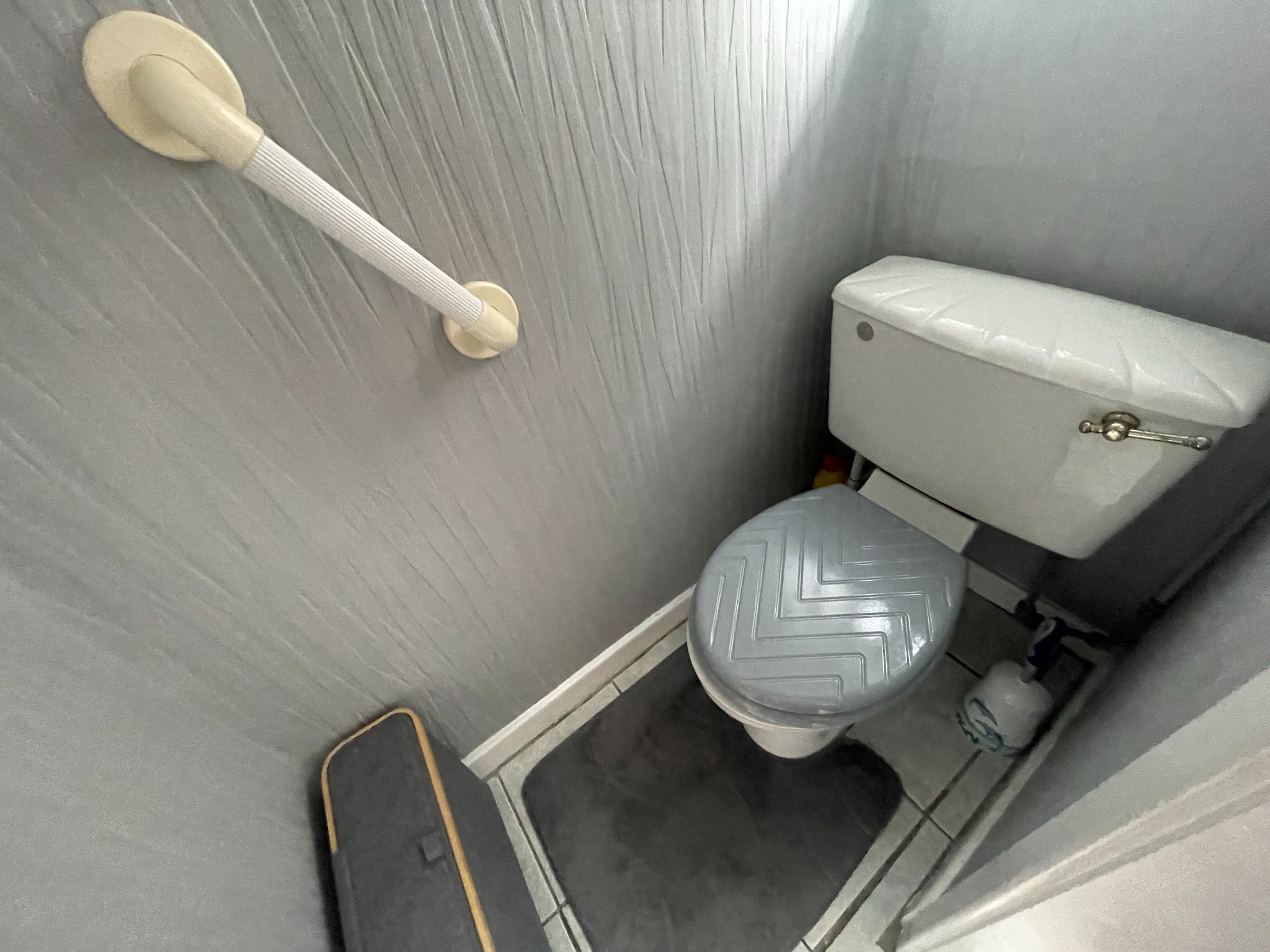 3 bedroom semi-detached house For Sale in Manchester - Photograph 15.