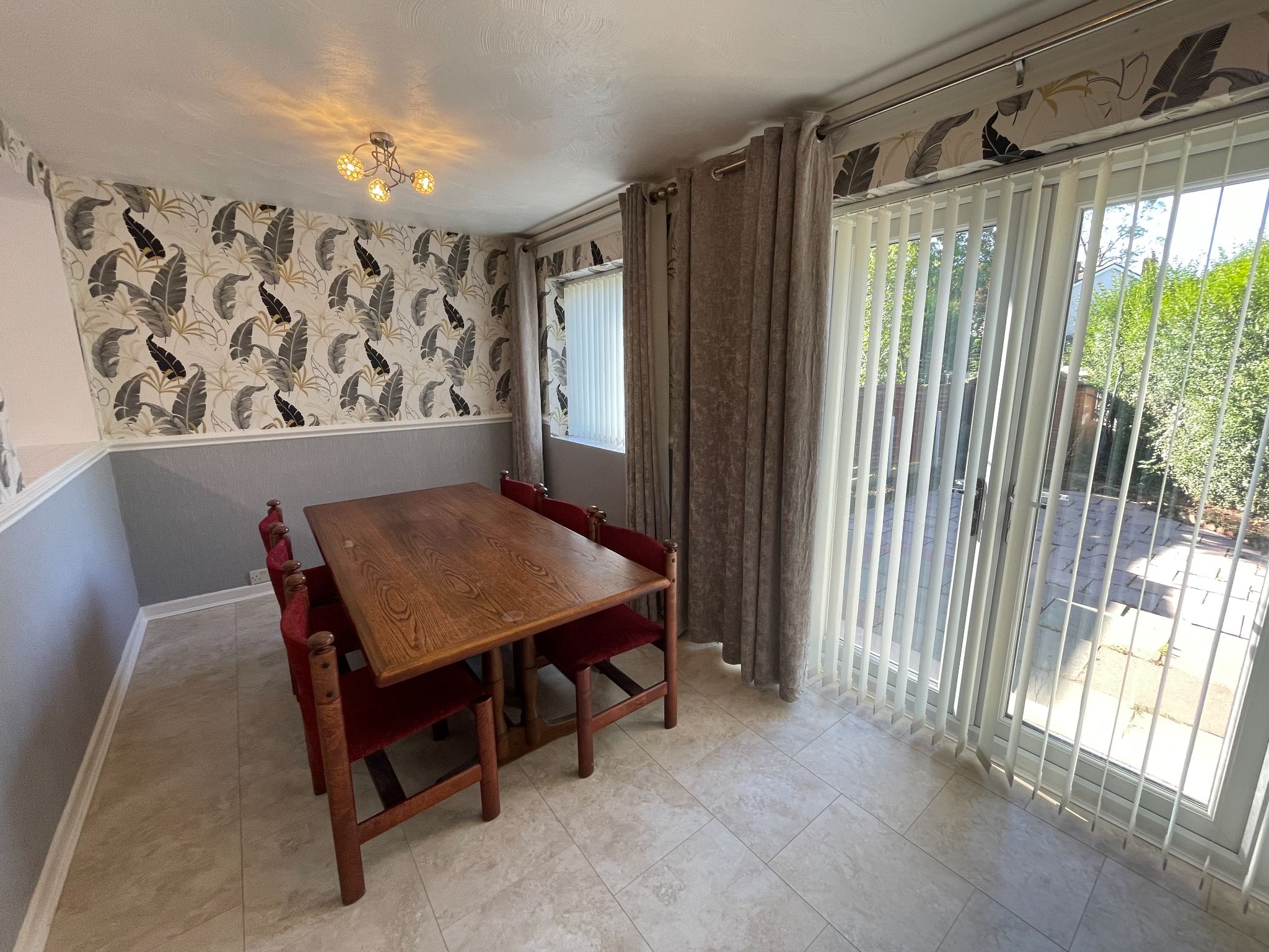 3 bedroom end terraced house For Sale in Manchester - Photograph 8.