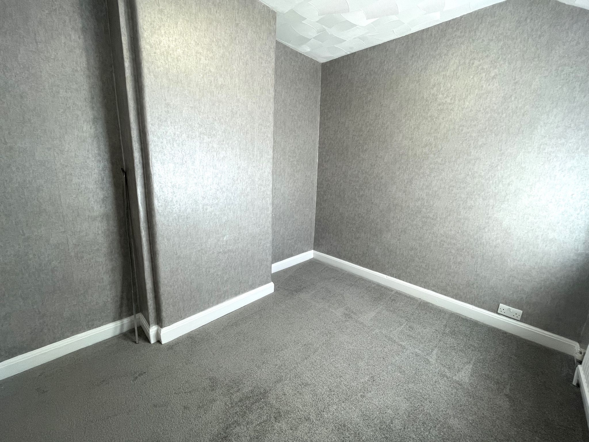 3 bedroom end terraced house For Sale in Manchester - Photograph 17.