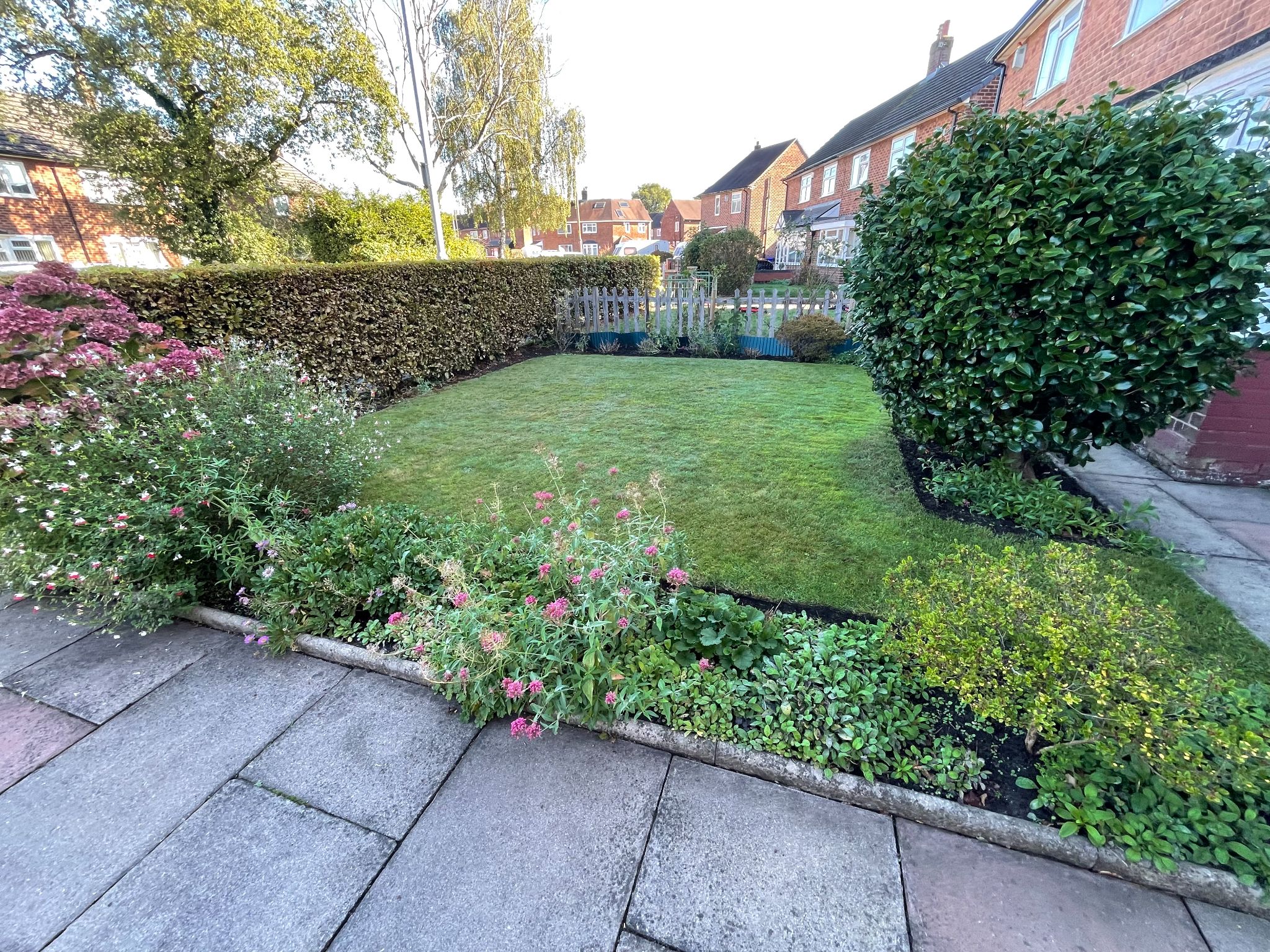 3 bedroom semi-detached house For Sale in Manchester - Photograph 18.