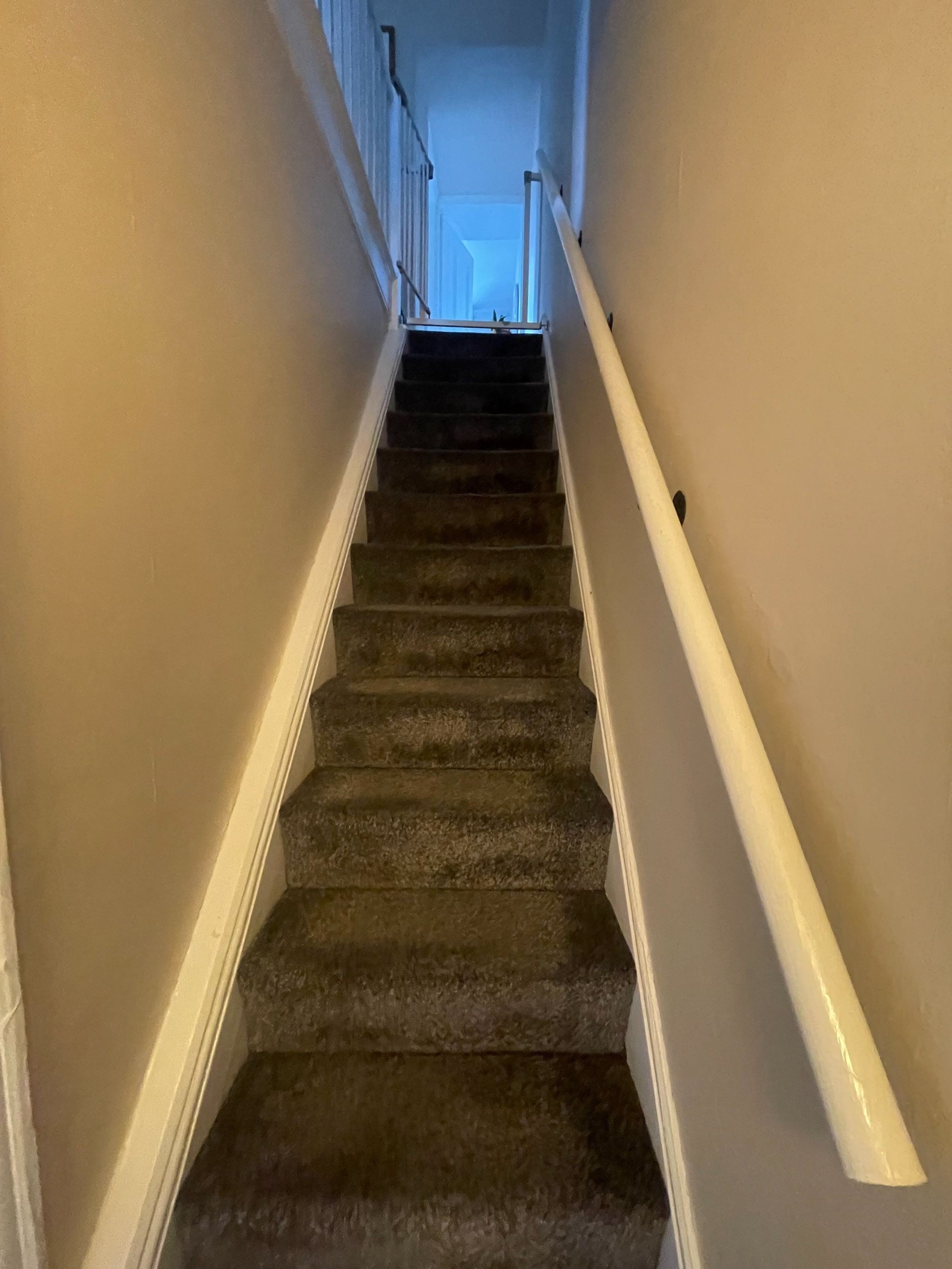 3 bedroom mid terraced house For Sale in Manchester - Photograph 8.