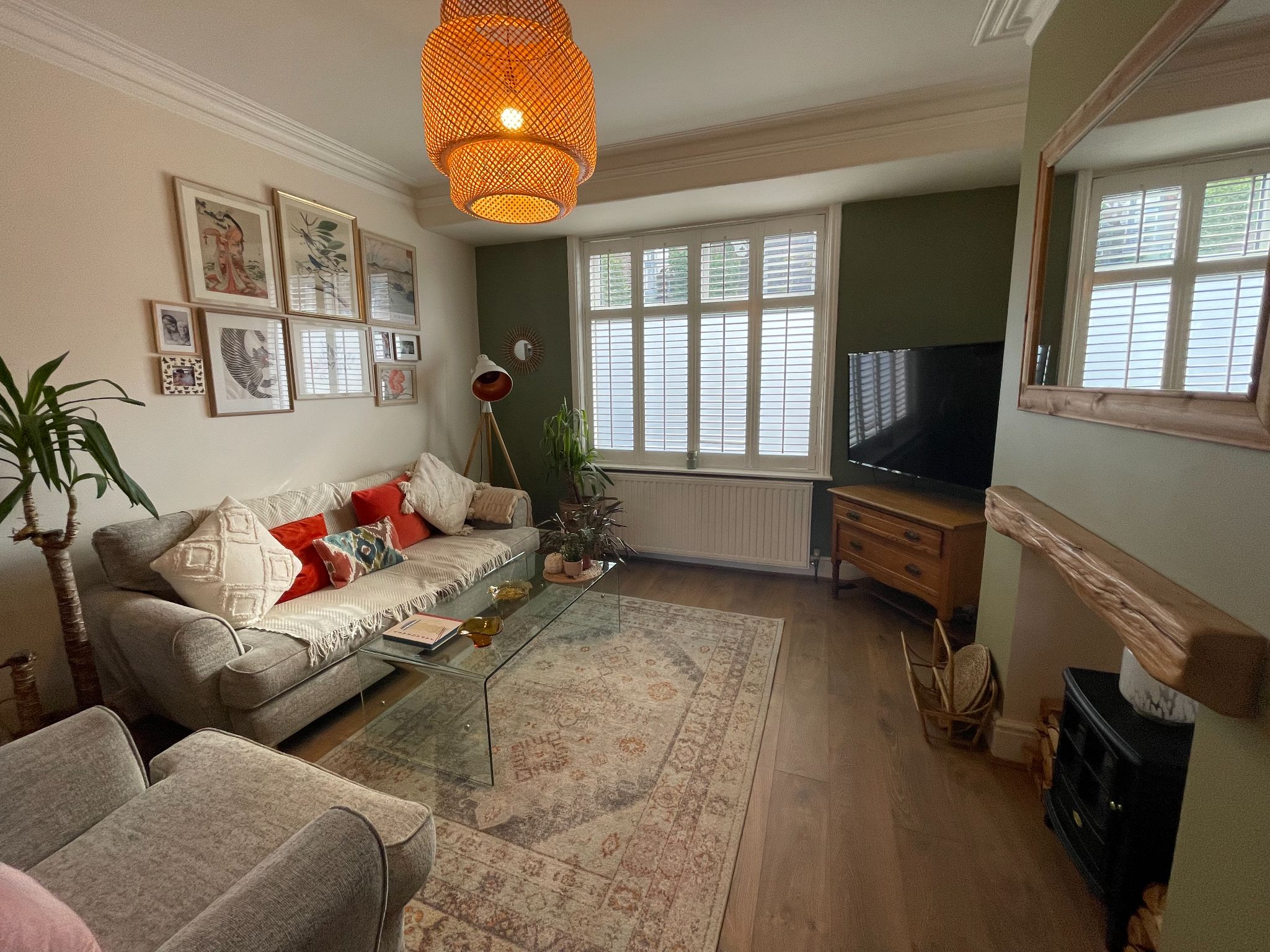 3 bedroom mid terraced house For Sale in Manchester - Photograph 11.