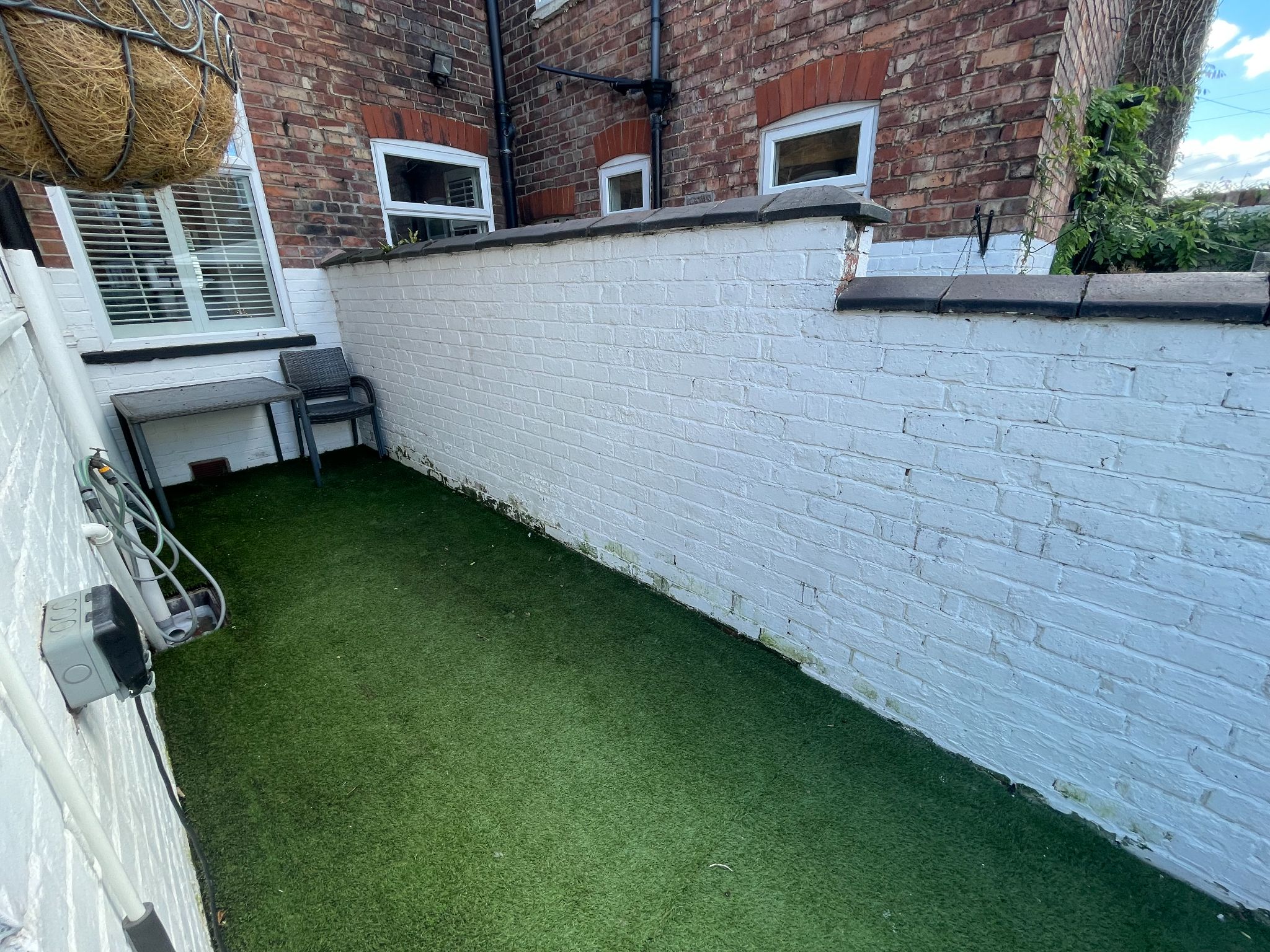 3 bedroom mid terraced house For Sale in Manchester - Photograph 18.