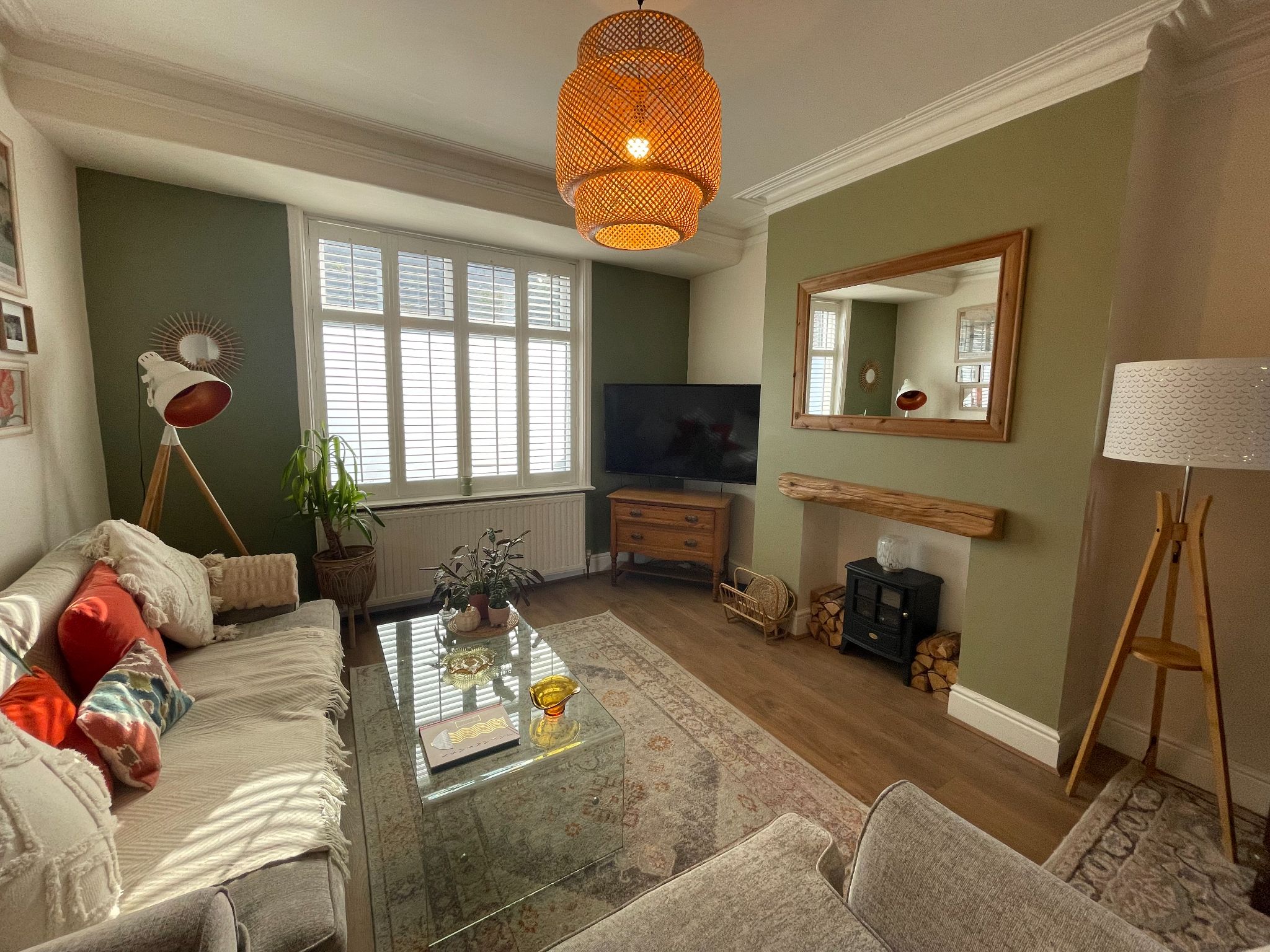 3 bedroom mid terraced house For Sale in Manchester - Photograph 10.