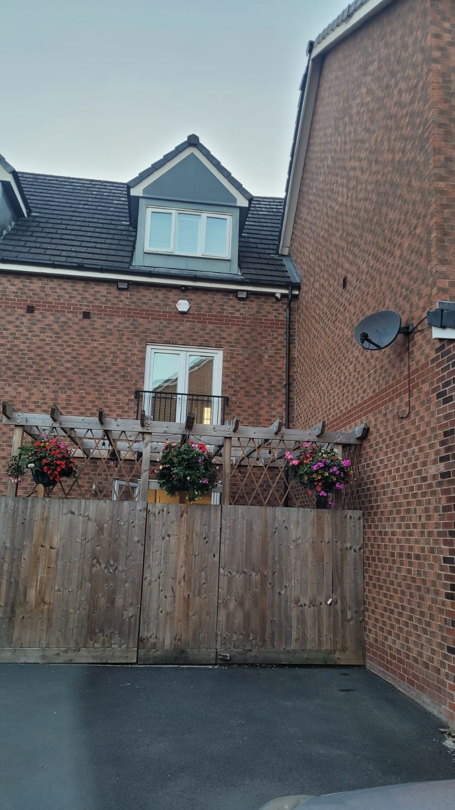 4 bedroom town house For Sale in Manchester - Photograph 24.