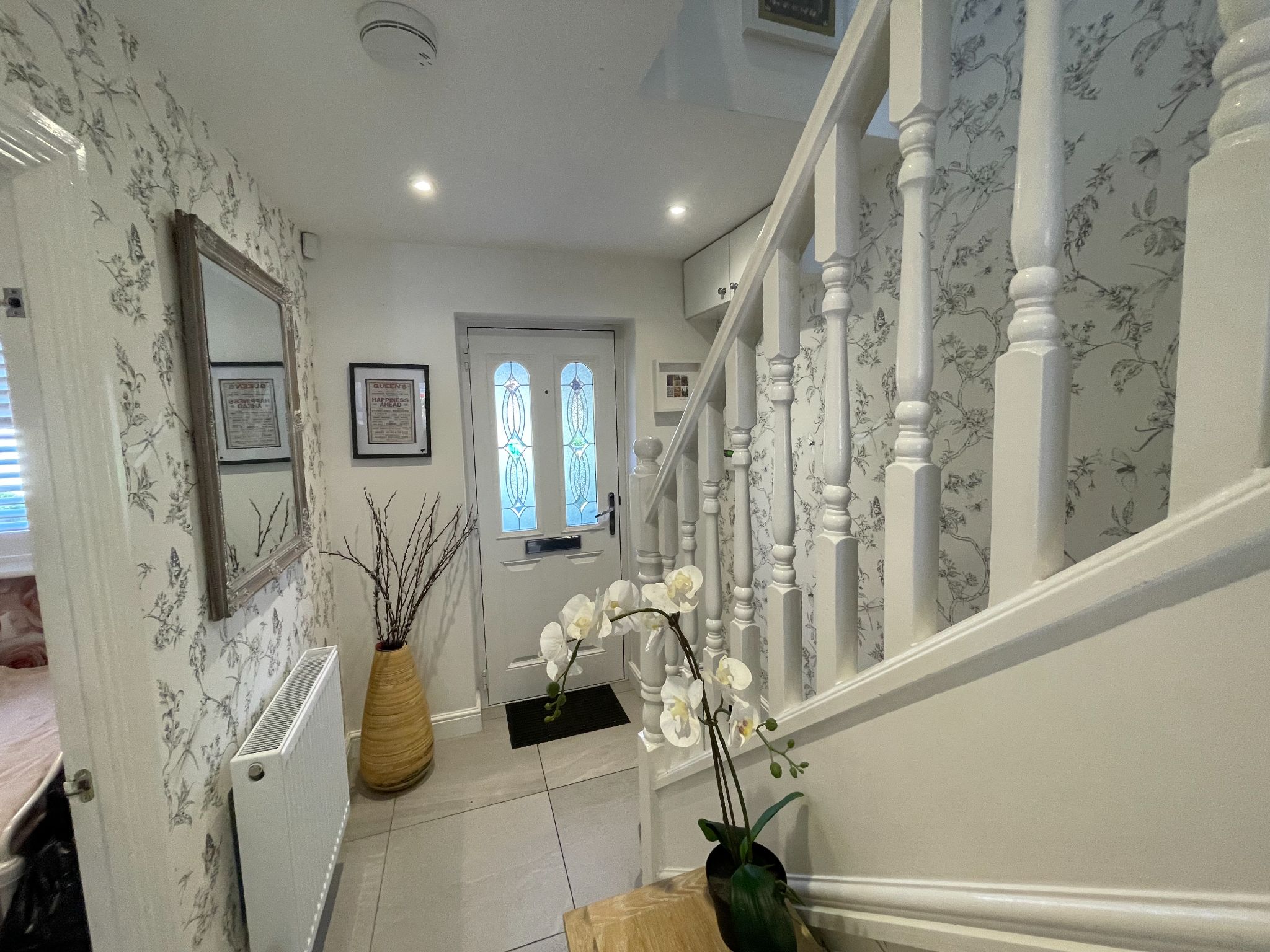 4 bedroom town house For Sale in Manchester - Photograph 7.