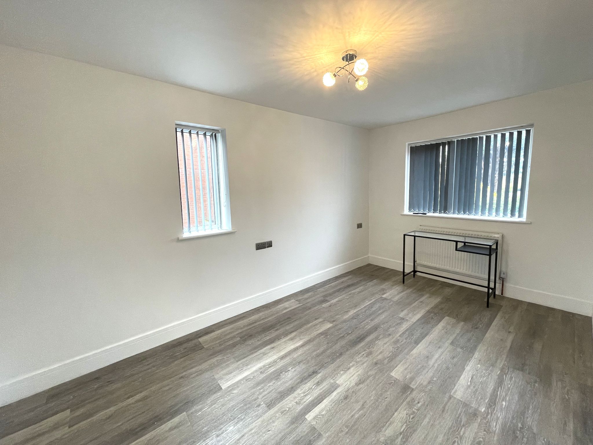 4 bedroom end terraced house For Sale in Manchester - Photograph 15.