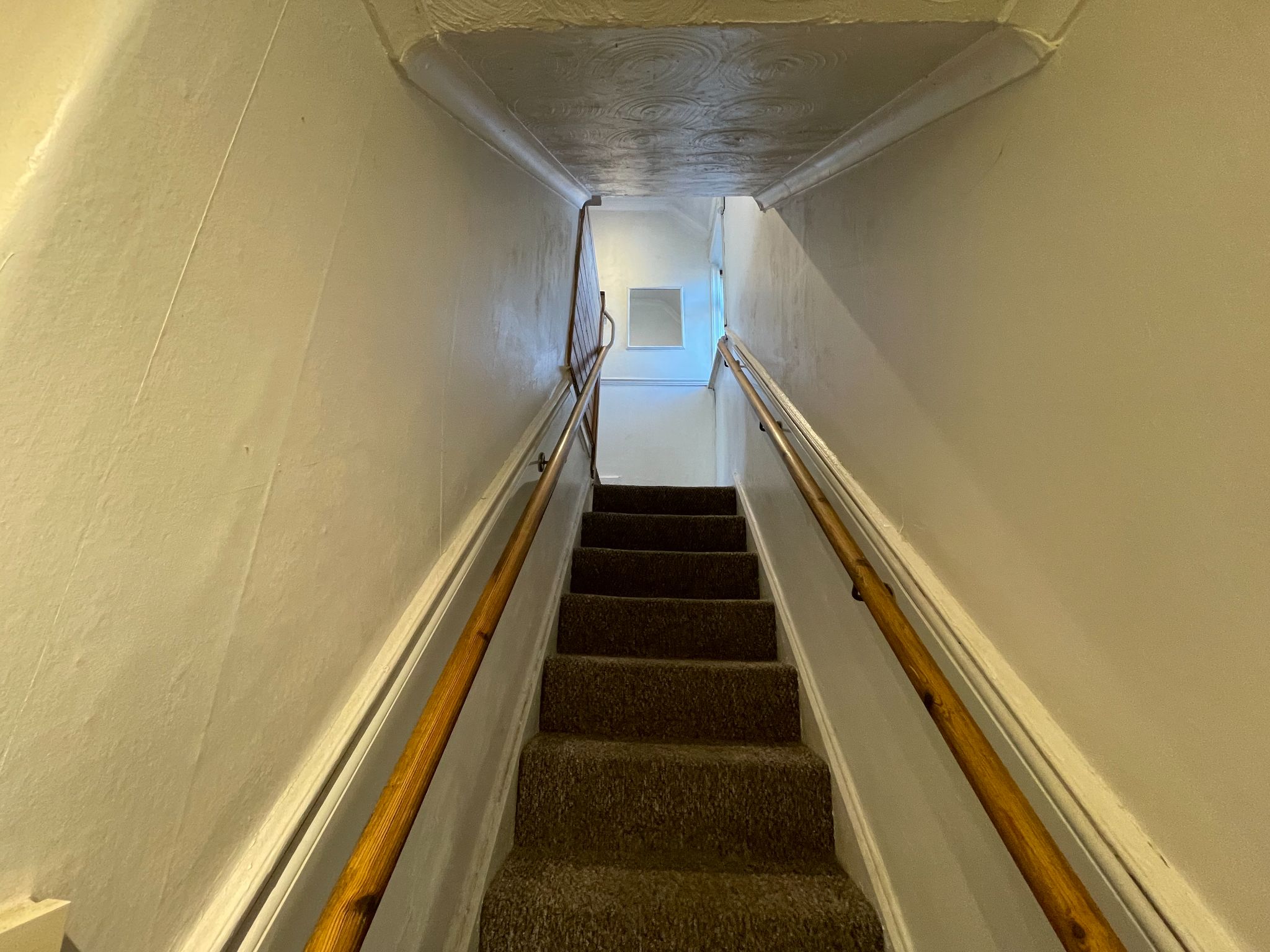 3 bedroom end terraced house For Sale in Manchester - Photograph 8.