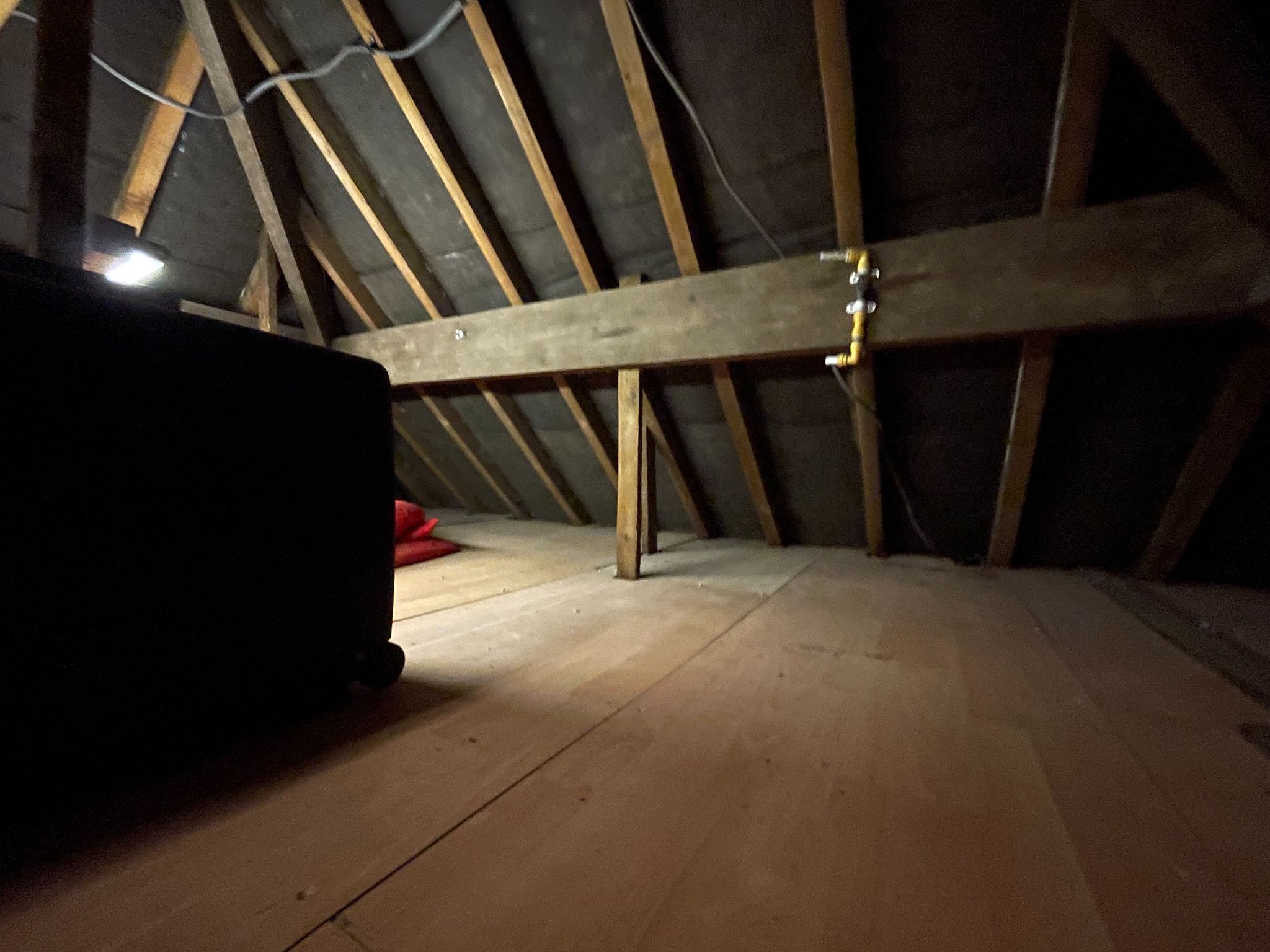 3 bedroom end terraced house For Sale in Manchester - Photograph 6.