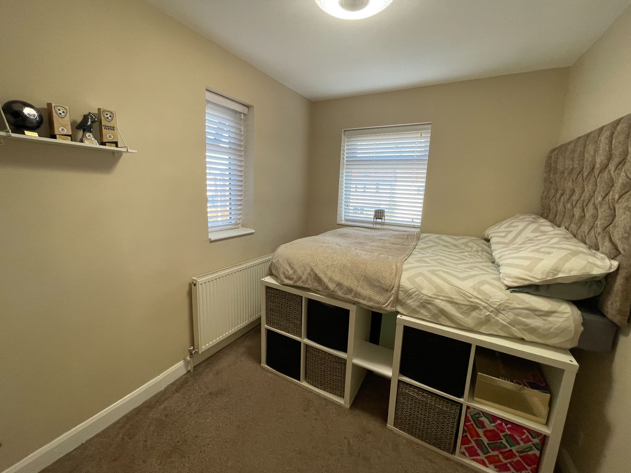 4 bedroom semi-detached house For Sale in Manchester - Photograph 17.