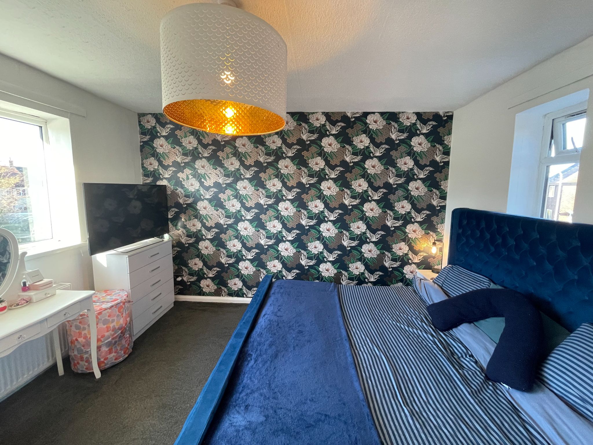 4 bedroom semi-detached house For Sale in Manchester - Photograph 14.