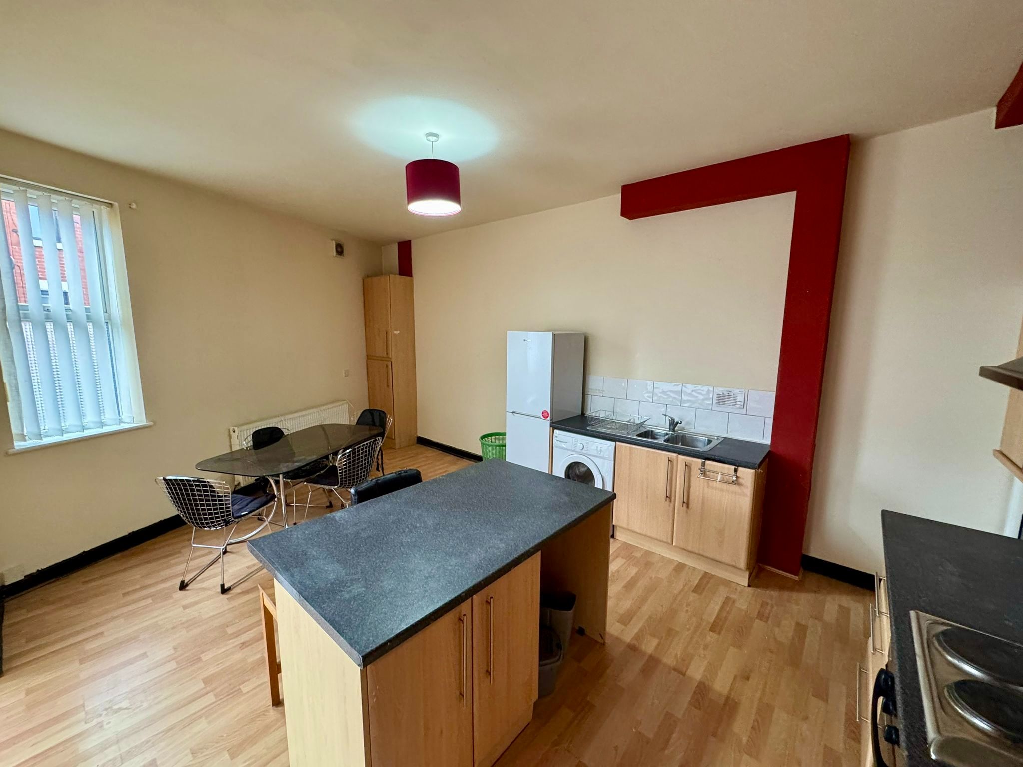 3 bedroom end terraced house To Let in Manchester - Photograph 10.