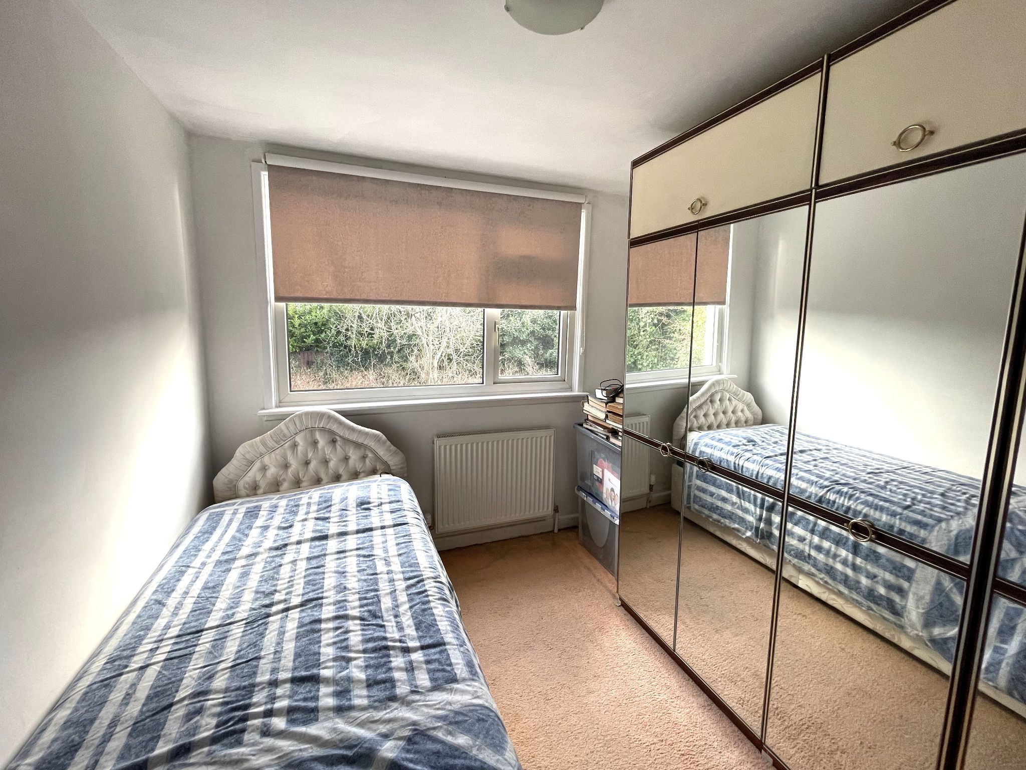 3 bedroom semi-detached house For Sale in Manchester - Photograph 11.