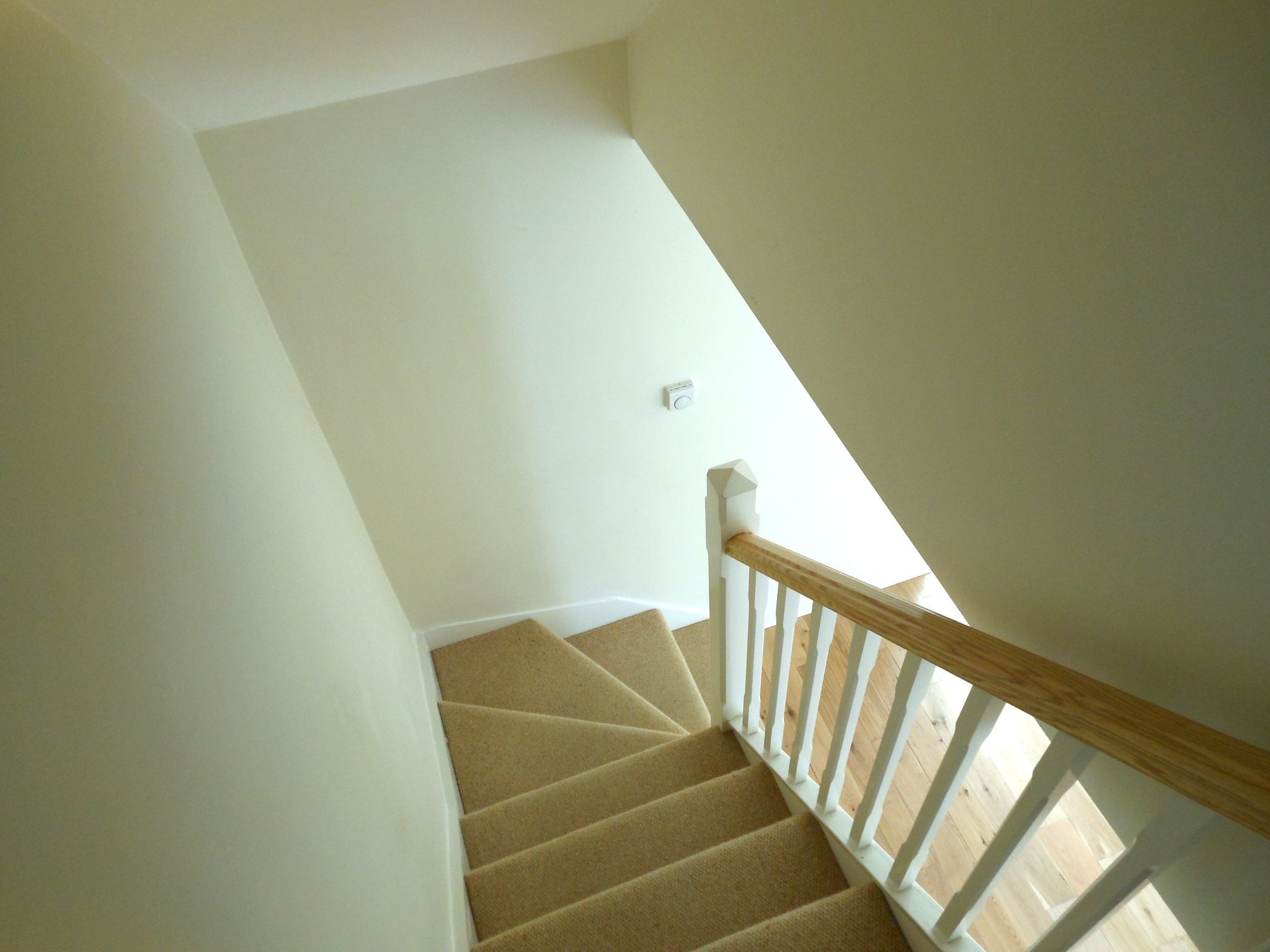 2 bedroom mews house For Sale in Manchester - Photograph 13.