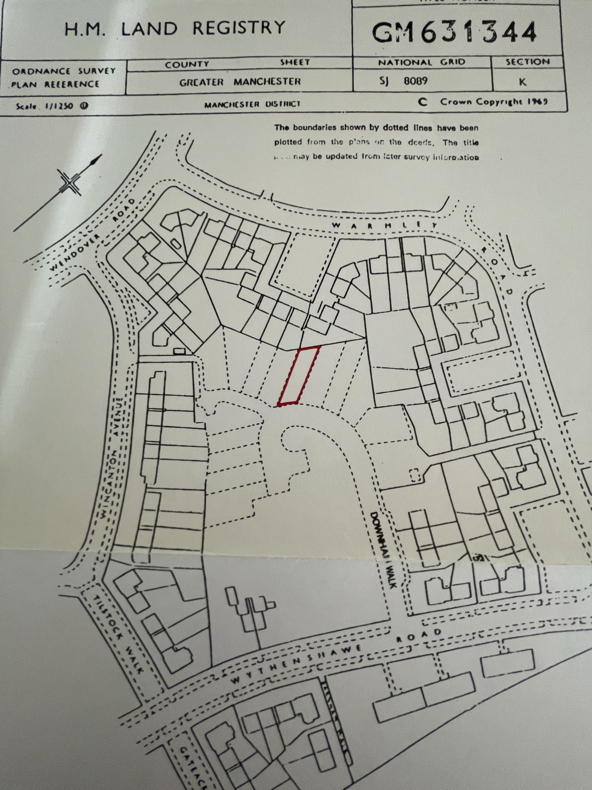 2 bedroom semi-detached bungalow For Sale in Manchester - Photograph 17.