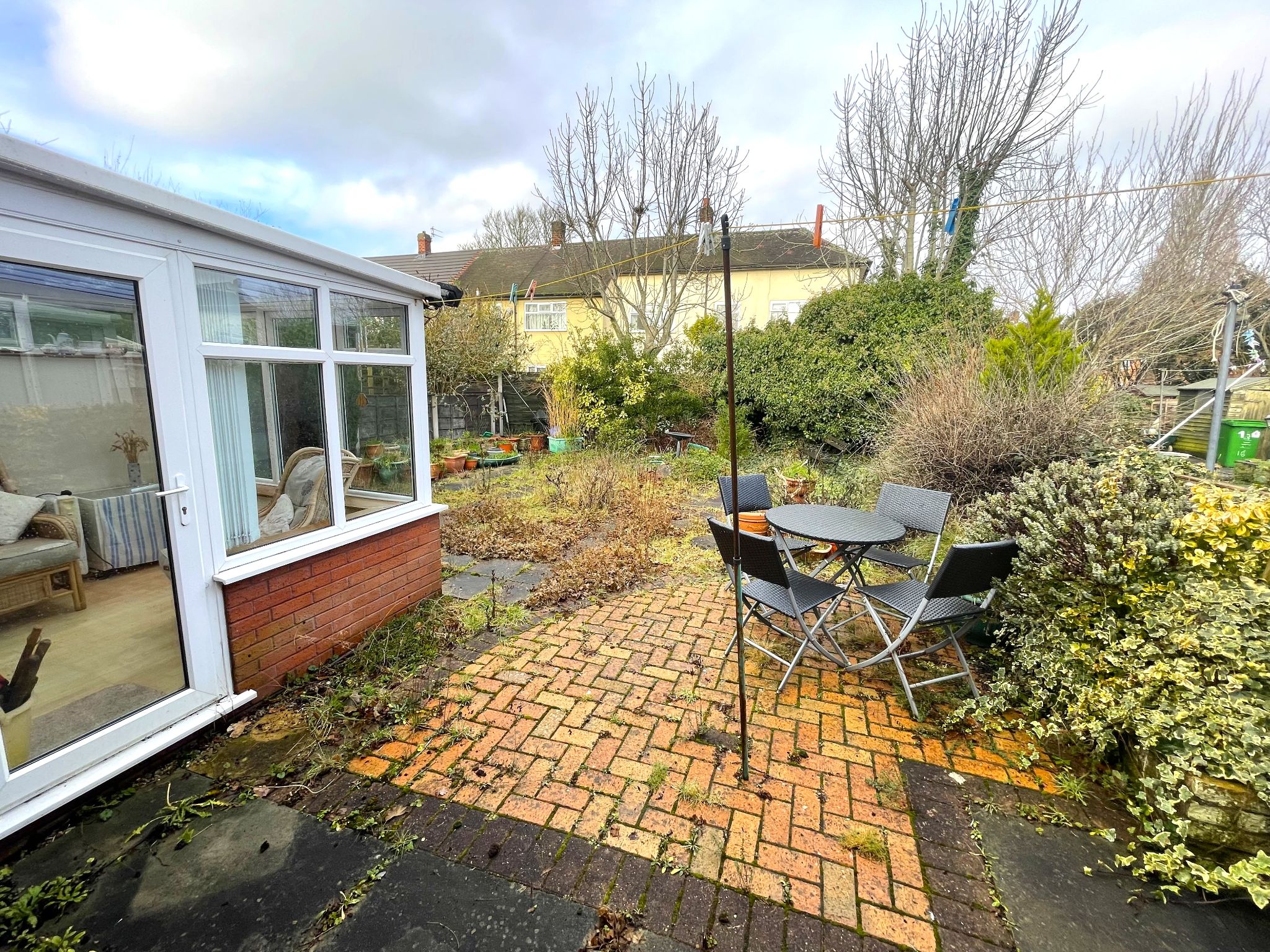 2 bedroom semi-detached bungalow For Sale in Manchester - Photograph 14.