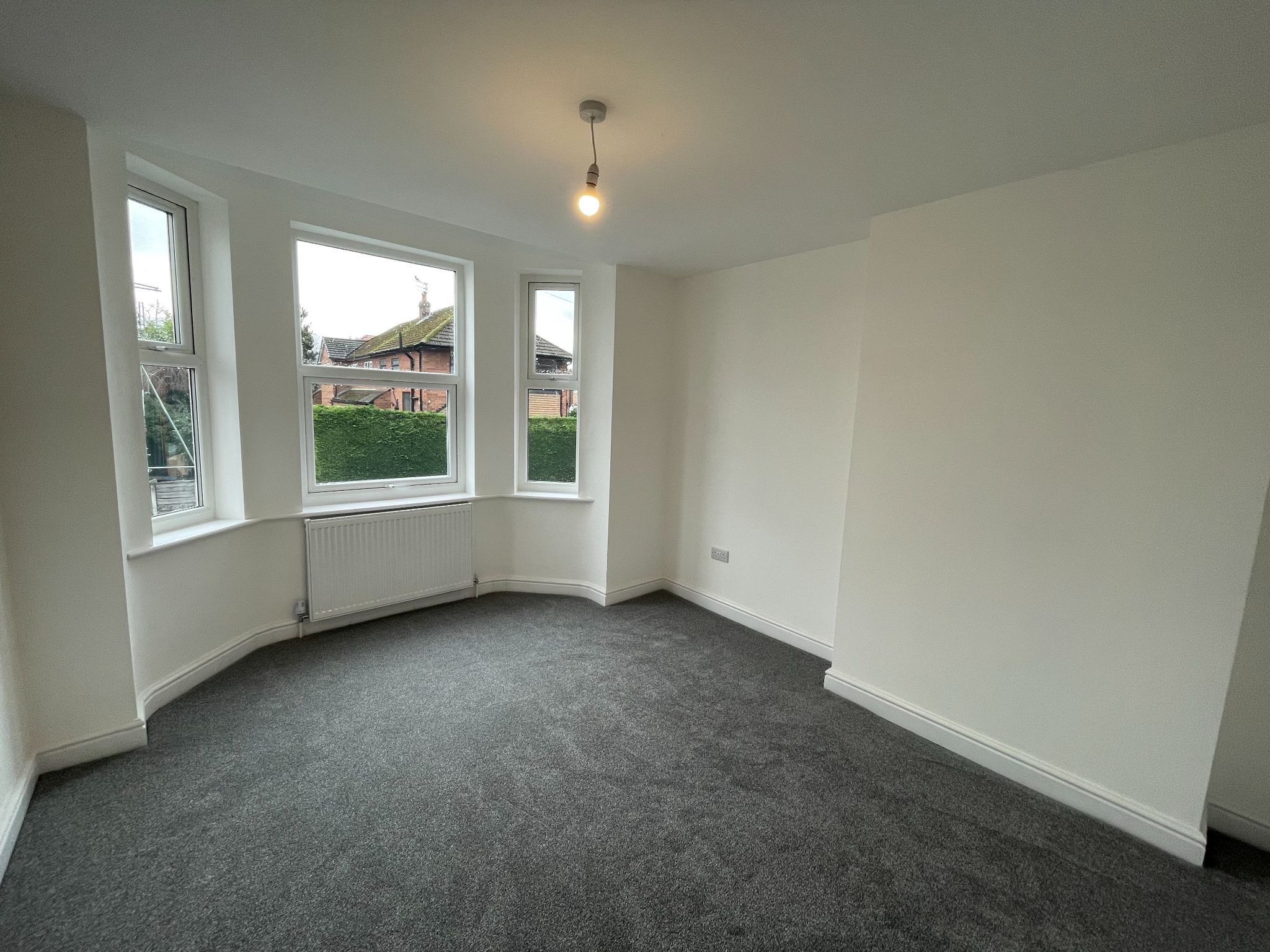 4 bedroom semi-detached house For Sale in Manchester - Photograph 7.
