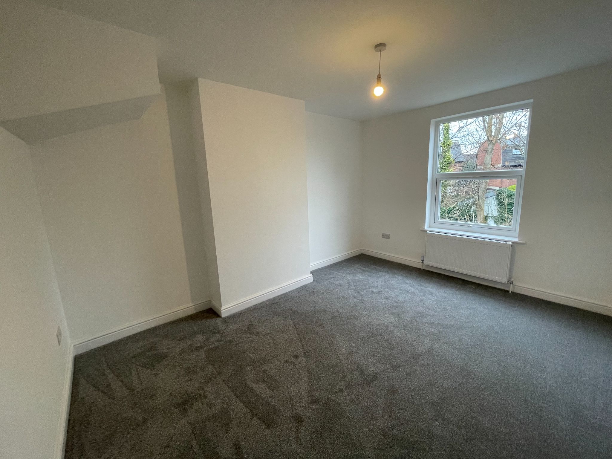4 bedroom semi-detached house For Sale in Manchester - Photograph 9.