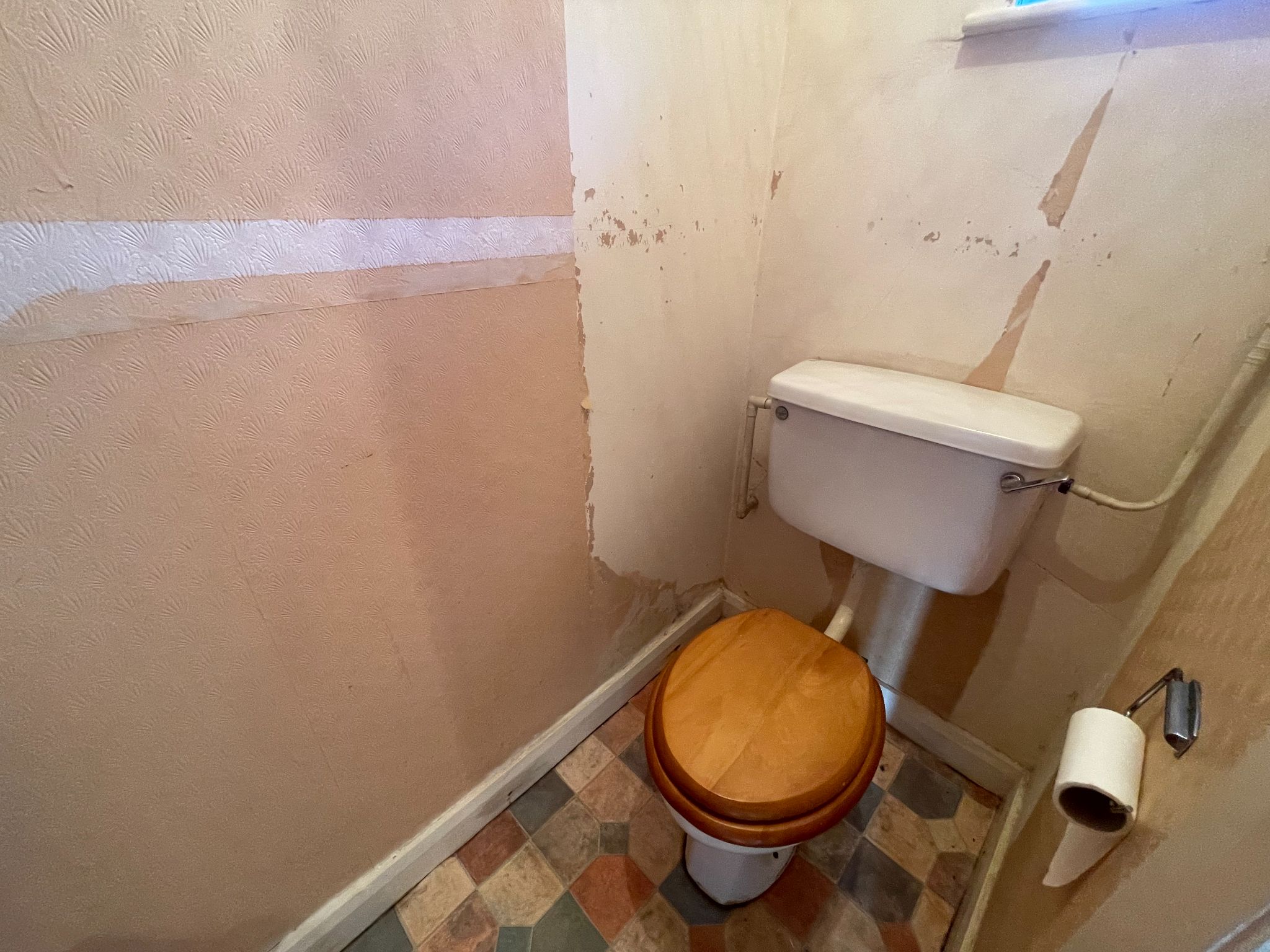 3 bedroom mid terraced house For Sale in Manchester - Photograph 6.