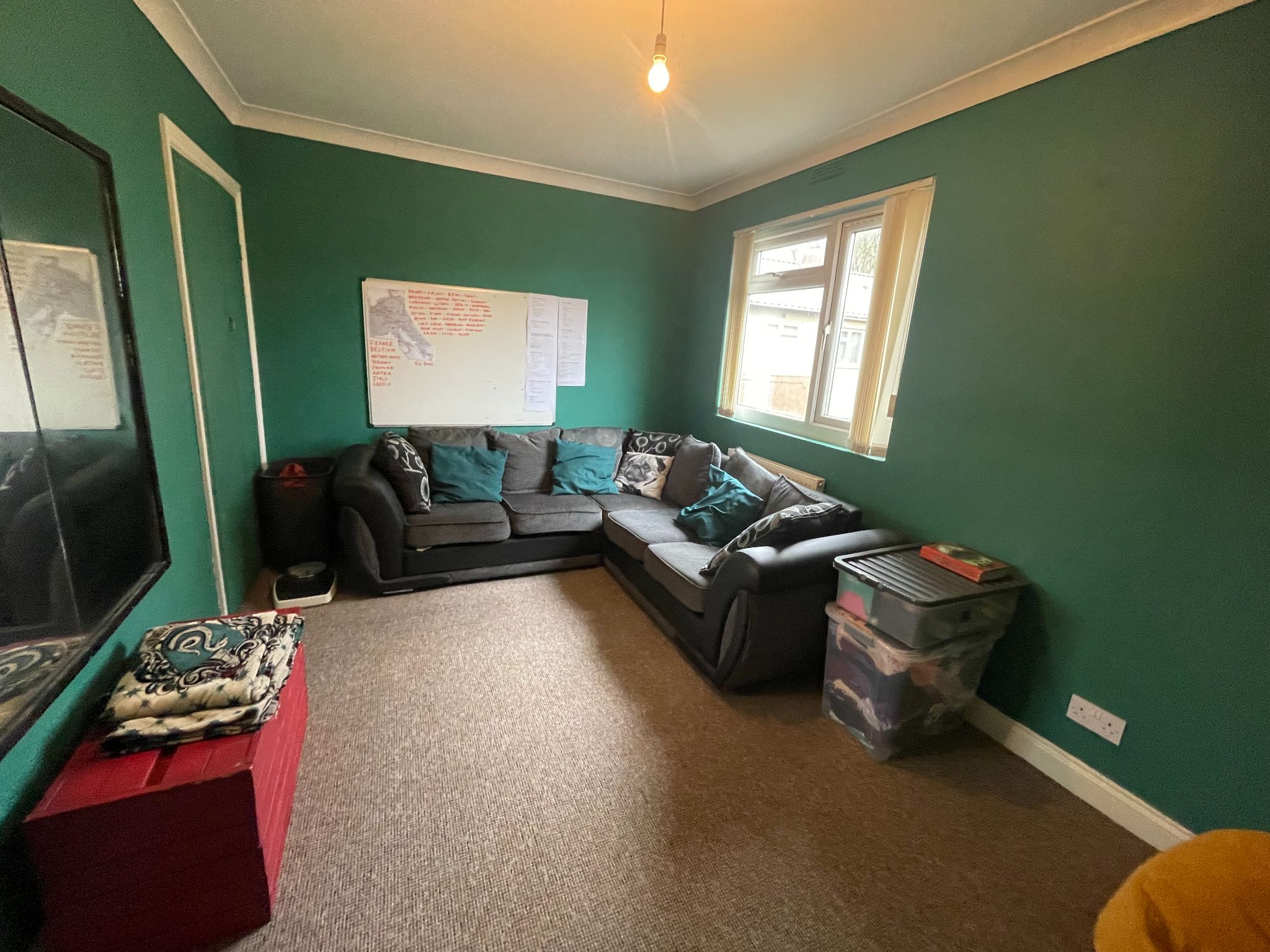 3 bedroom semi-detached house For Sale in Manchester - Photograph 10.