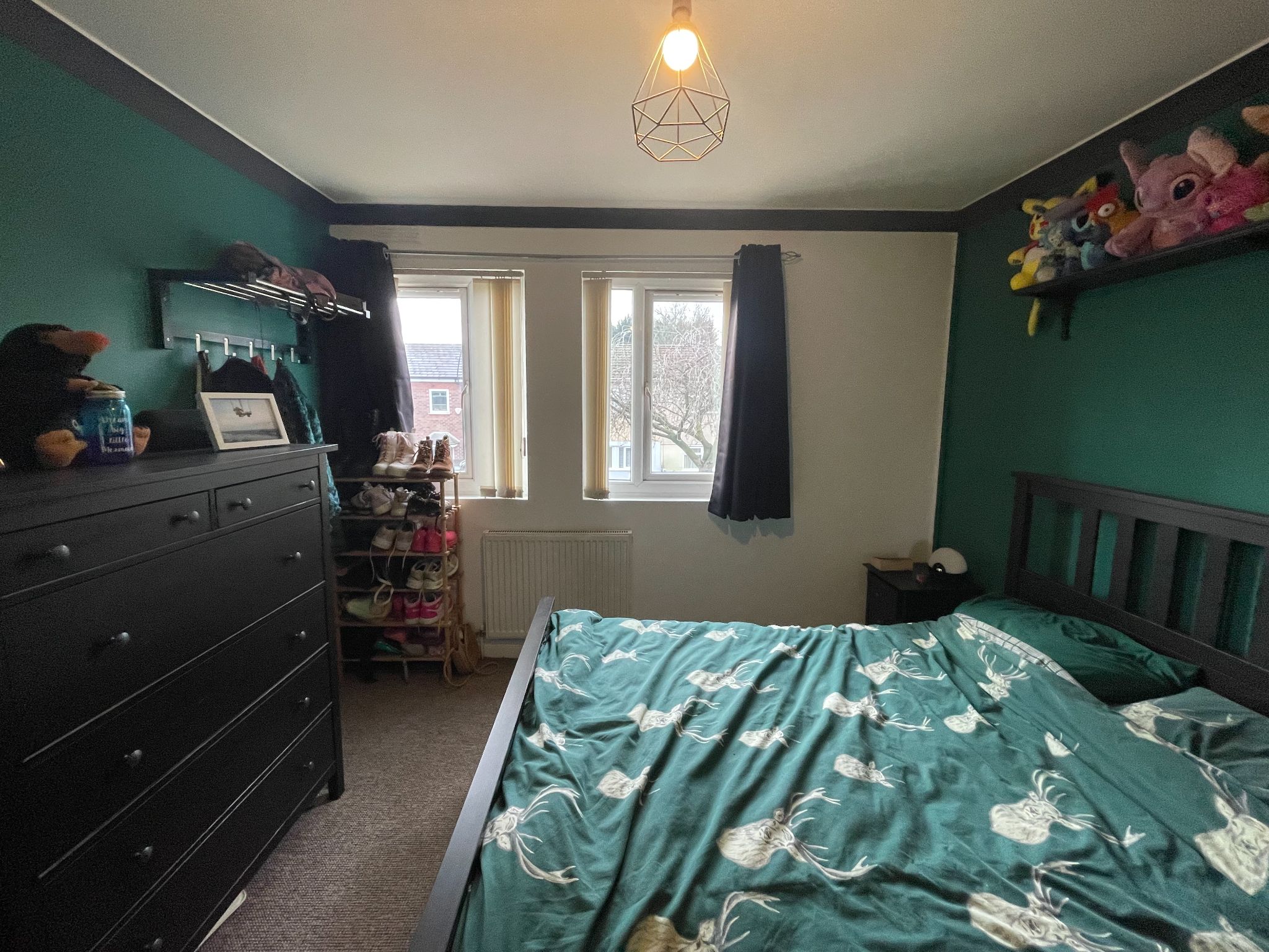 3 bedroom semi-detached house For Sale in Manchester - Photograph 12.