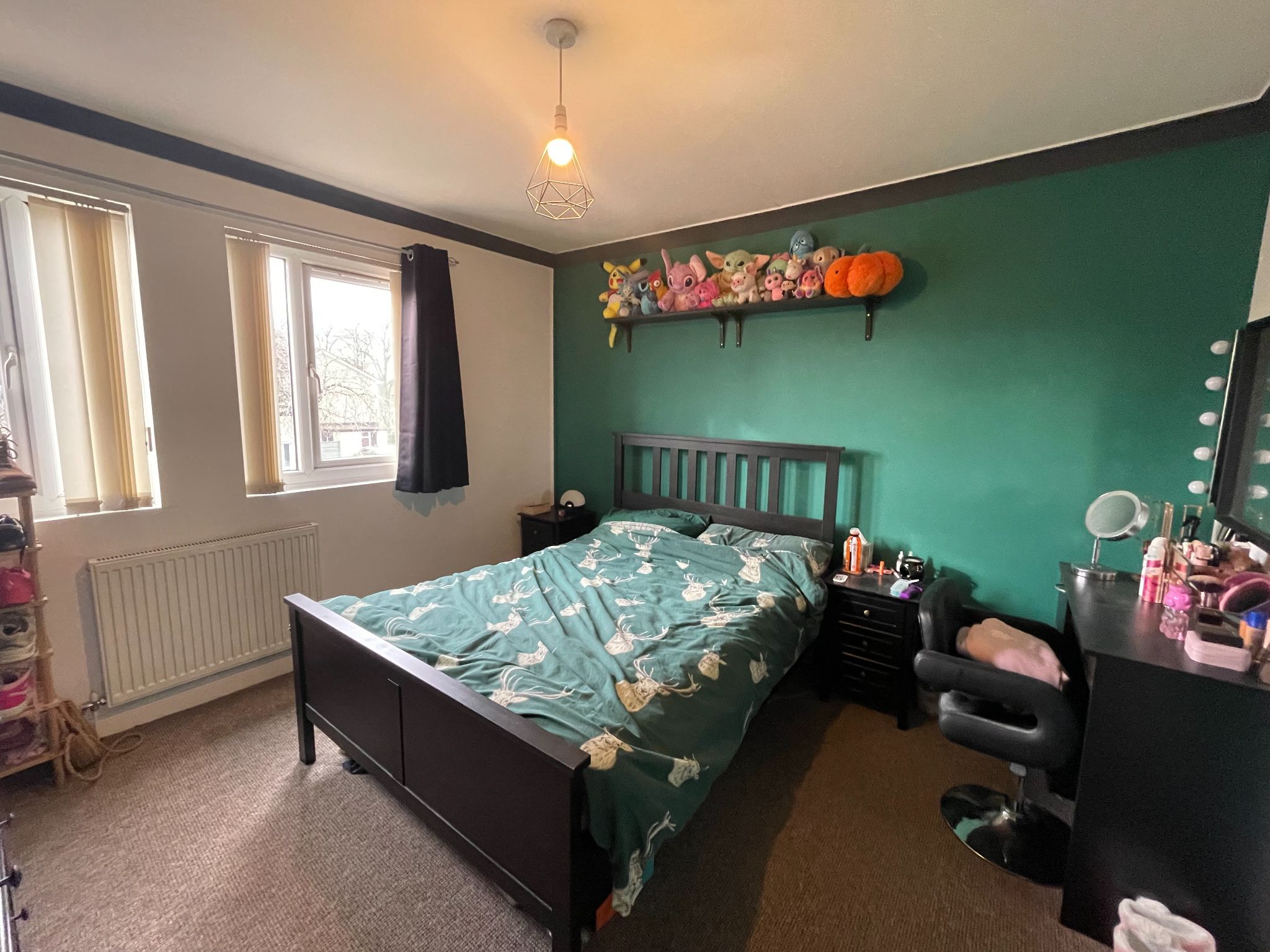 3 bedroom semi-detached house For Sale in Manchester - Photograph 11.
