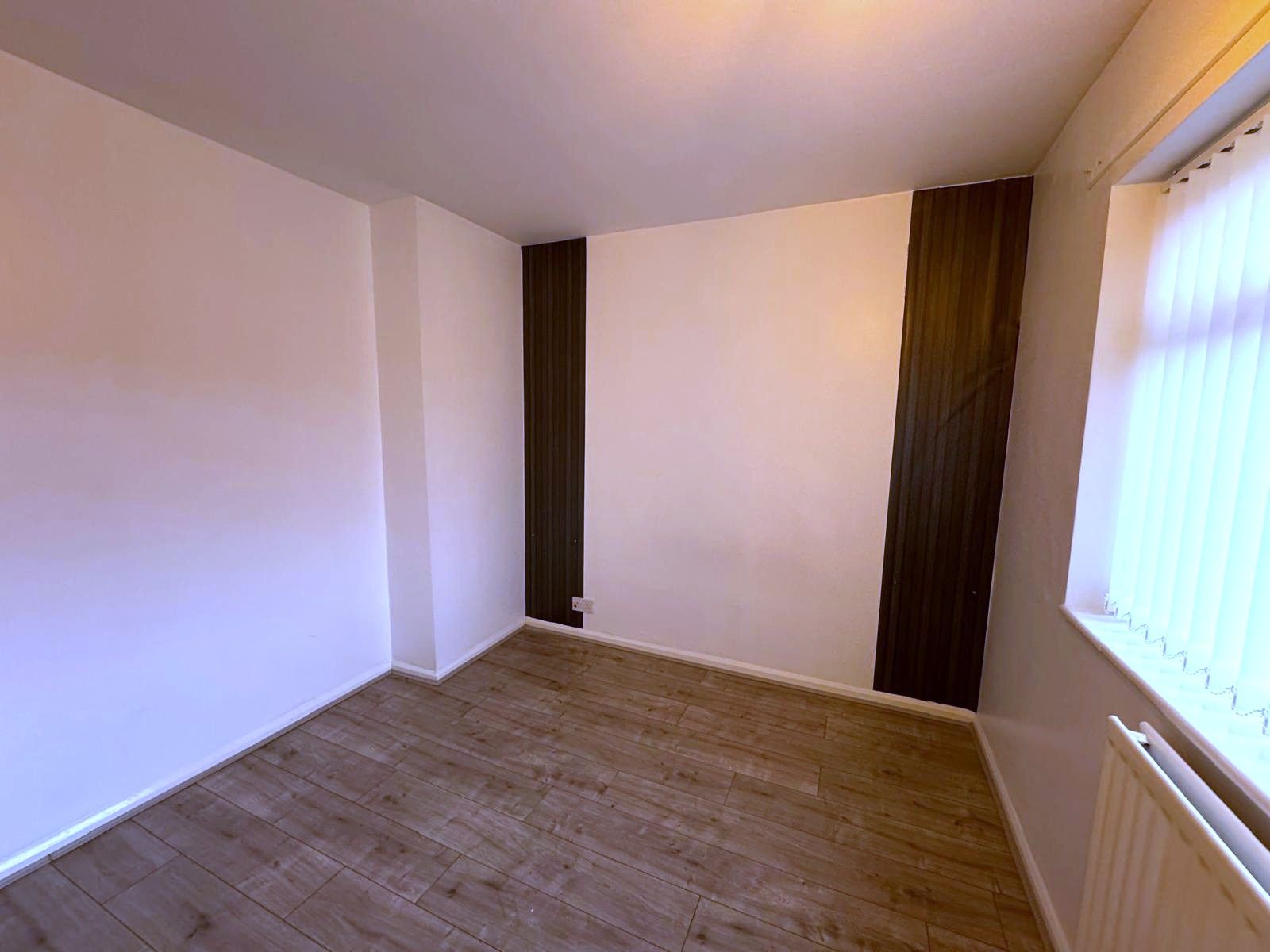 3 bedroom semi-detached house To Let in Manchester - Photograph 5.