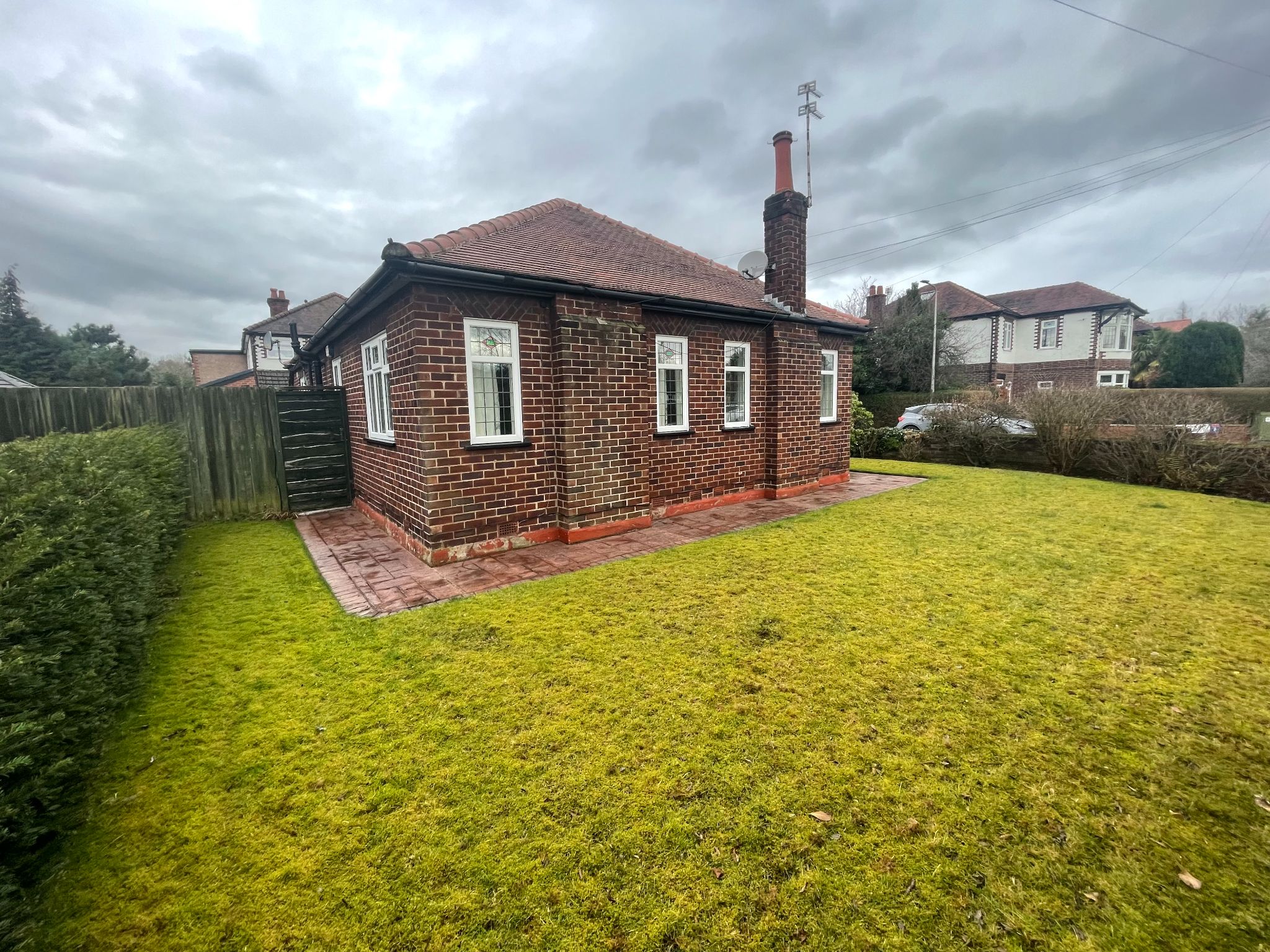 2 bedroom detached bungalow For Sale in Cheadle - Photograph 20.