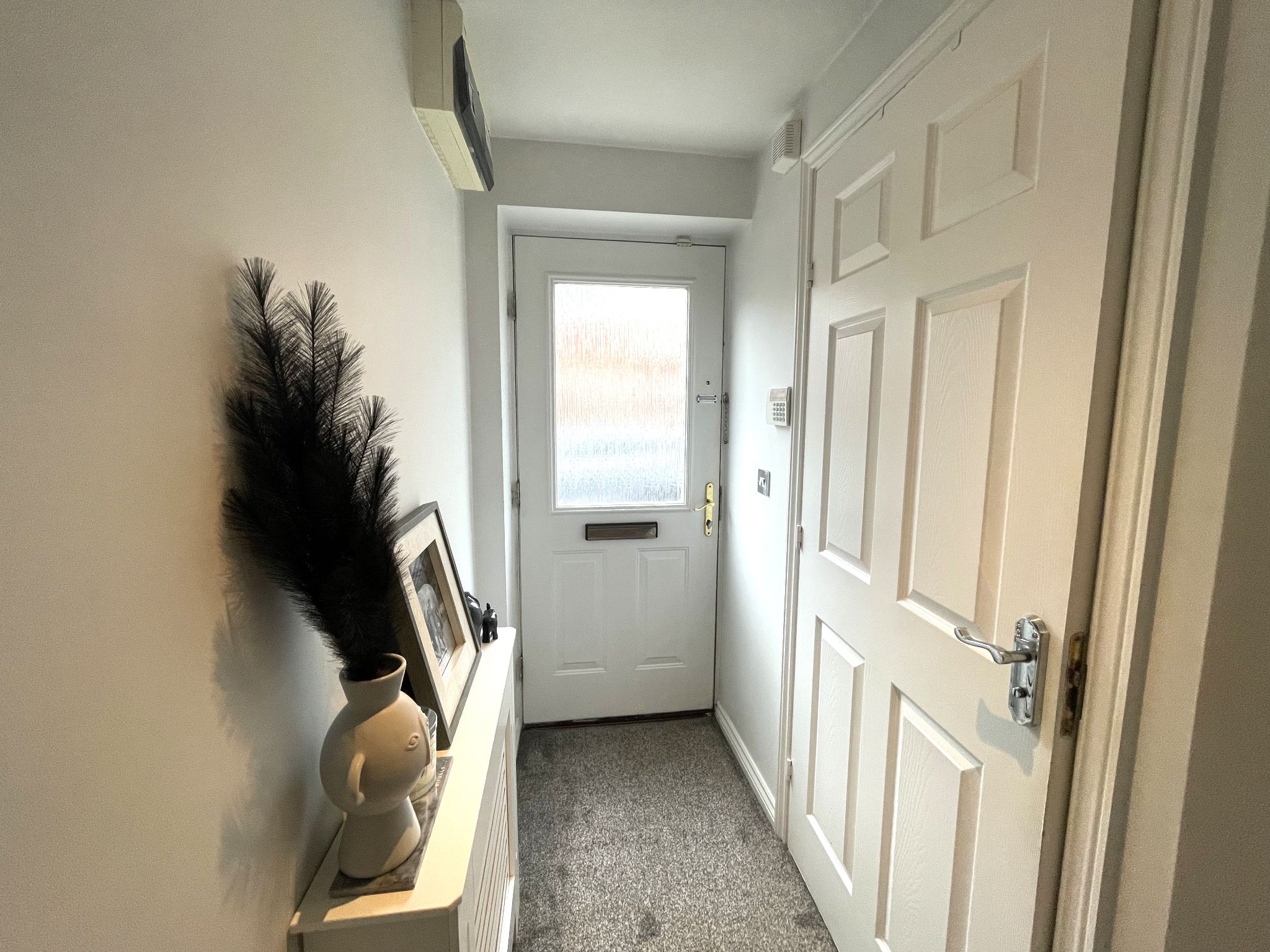 3 bedroom mid terraced house For Sale in Manchester - Property photograph.
