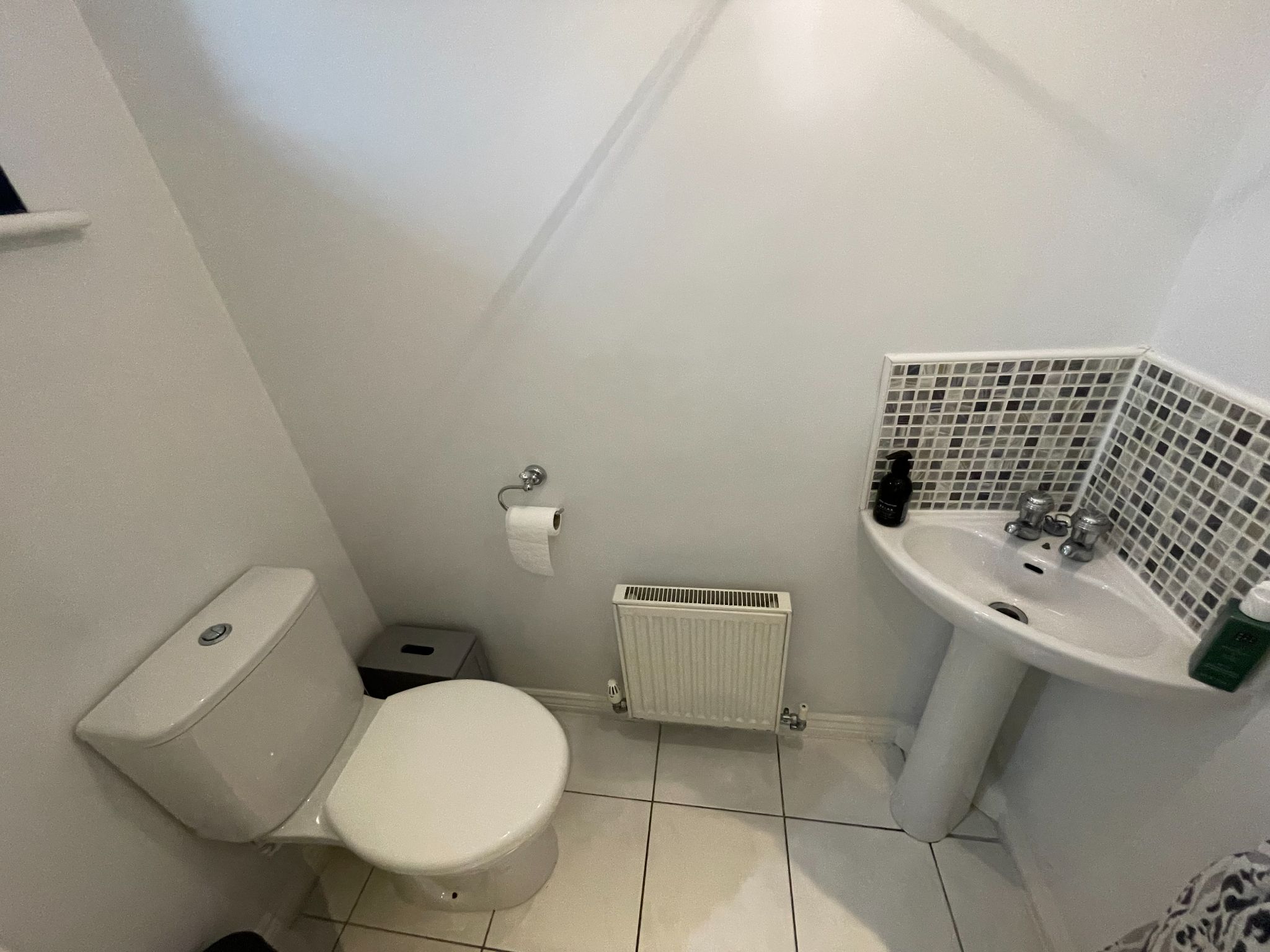 3 bedroom mid terraced house For Sale in Manchester - Photograph 9.