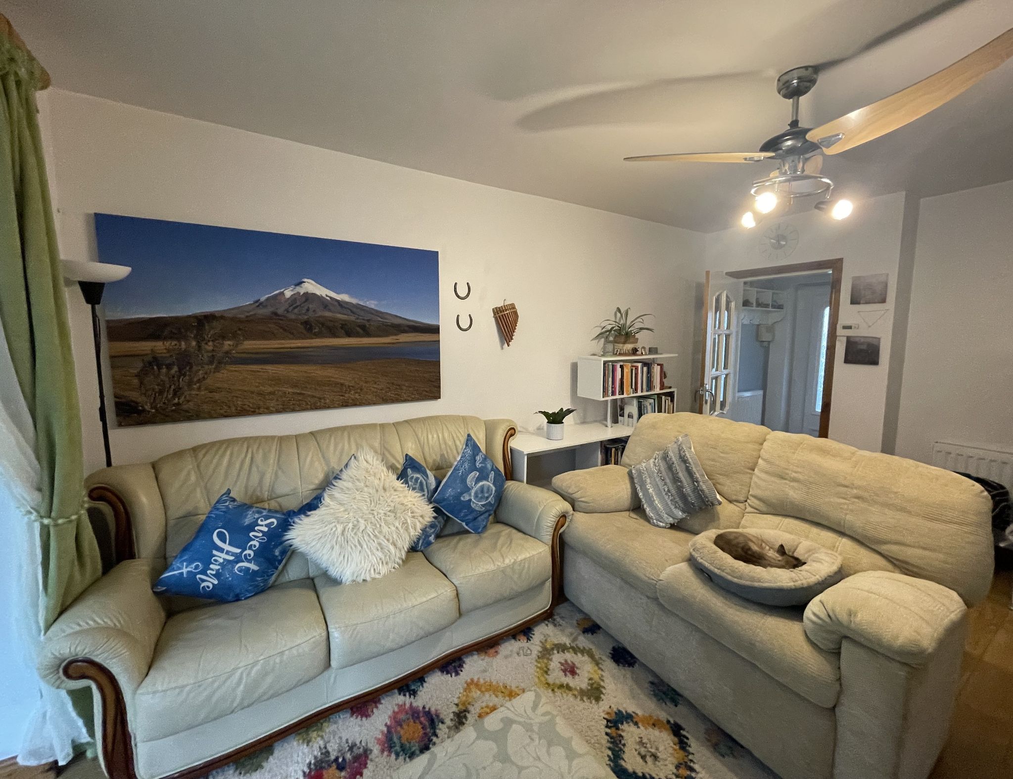 3 bedroom mid terraced house For Sale in Manchester - Property photograph.
