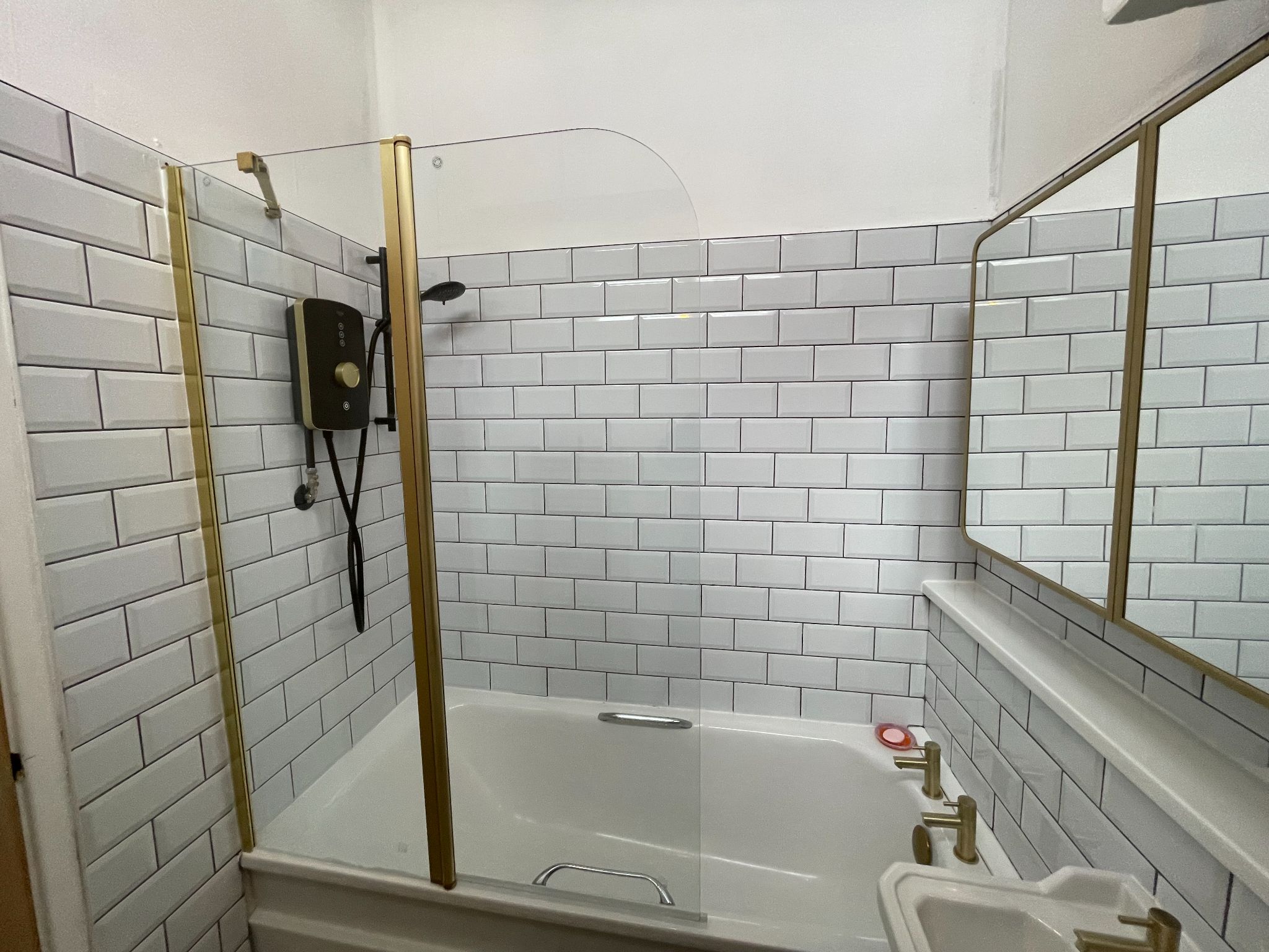 2 bedroom end terraced house For Sale in Manchester - Photograph 8.